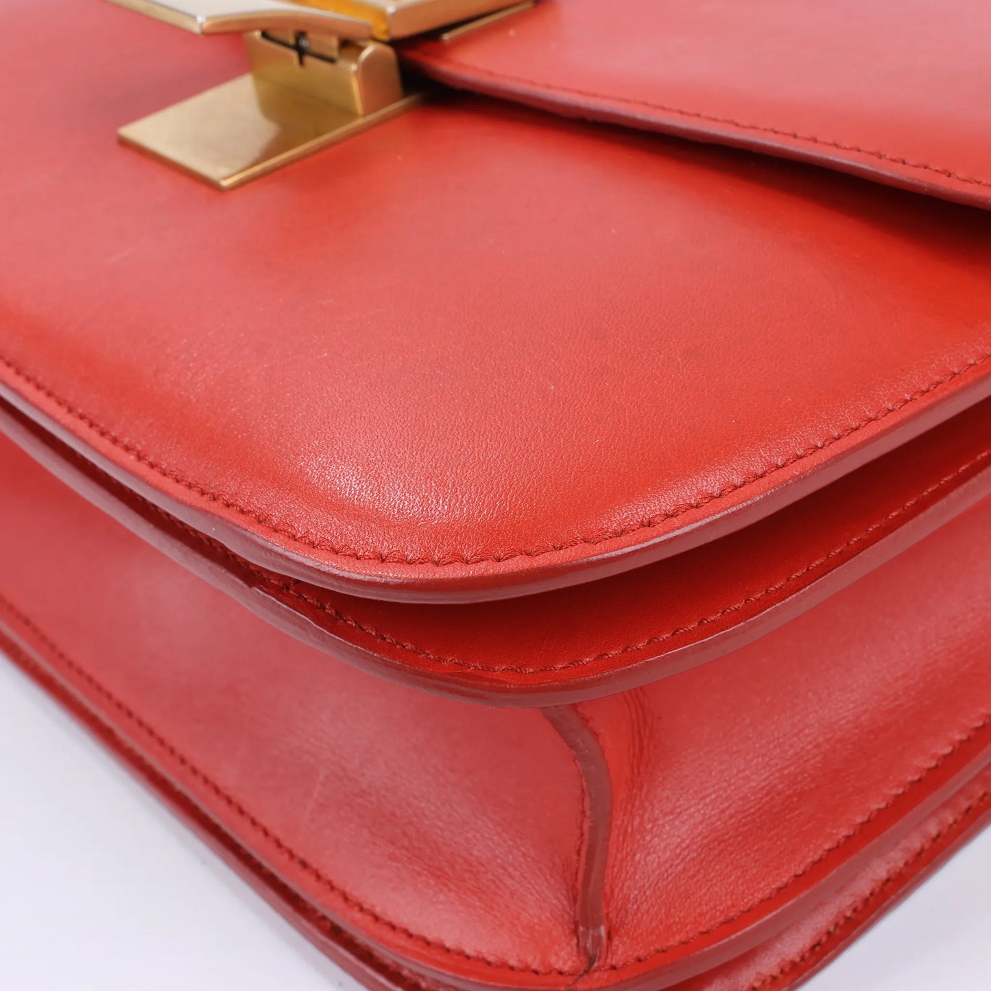 CELINE Classic Box Medium Leather Shoulder Bag in Red