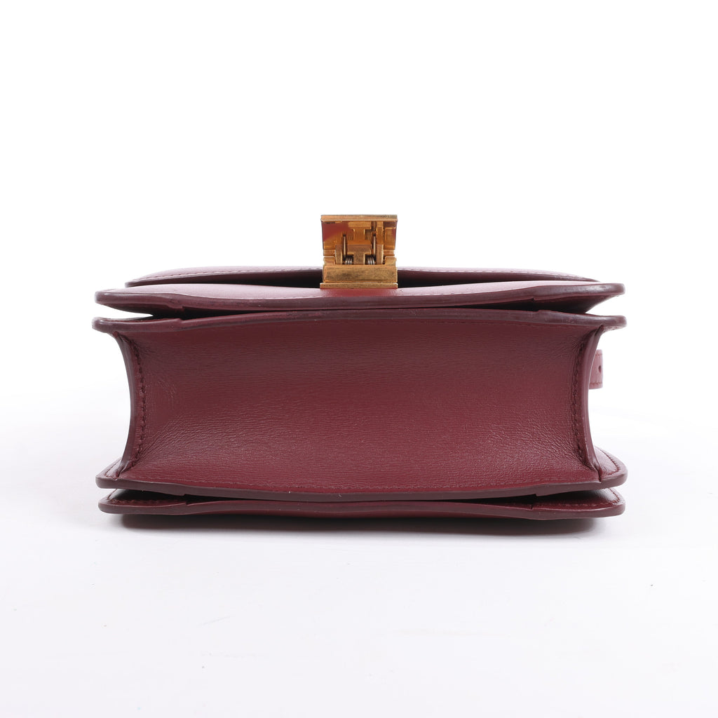 Bolso de hombro pequeño de piel Celine Classic Box en color burdeos
