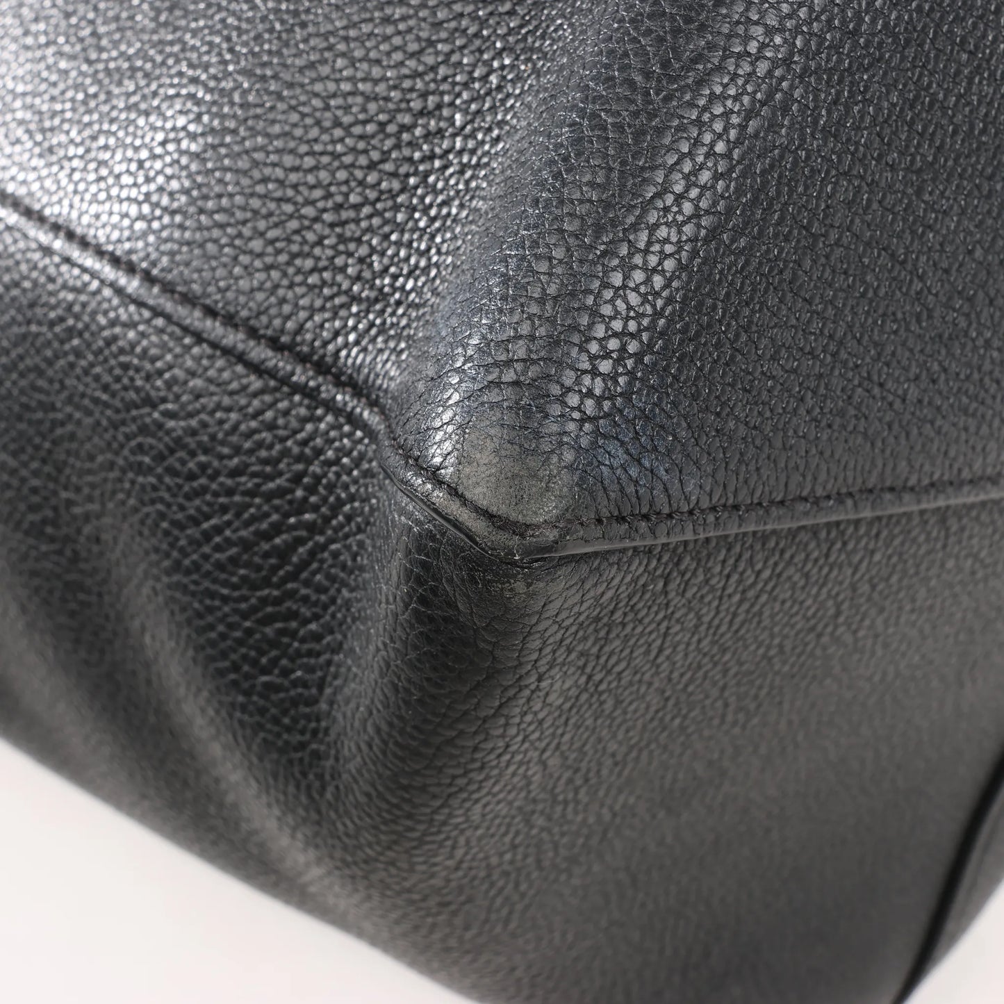 Celine Cabas Phantom Small Leather Shoulder Bag in Black