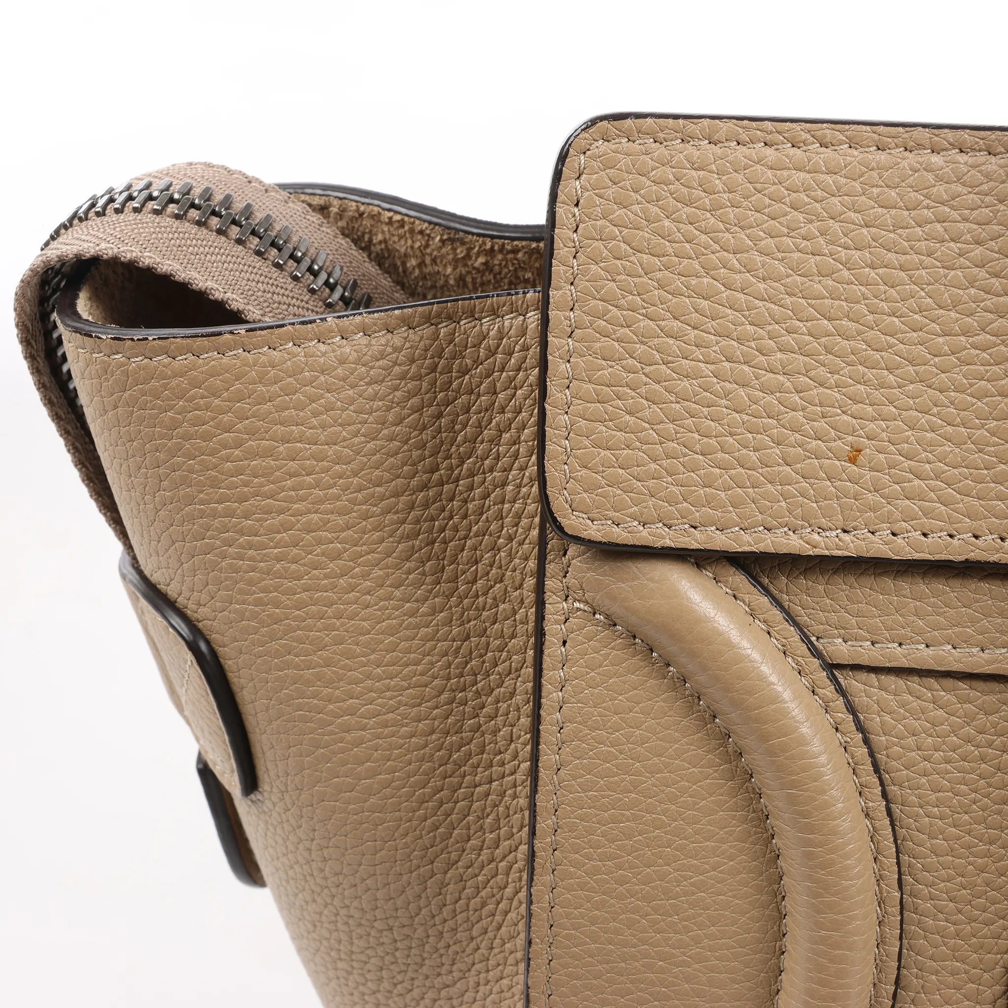 CELINE Luggage Micro Leather Handbag in Beige