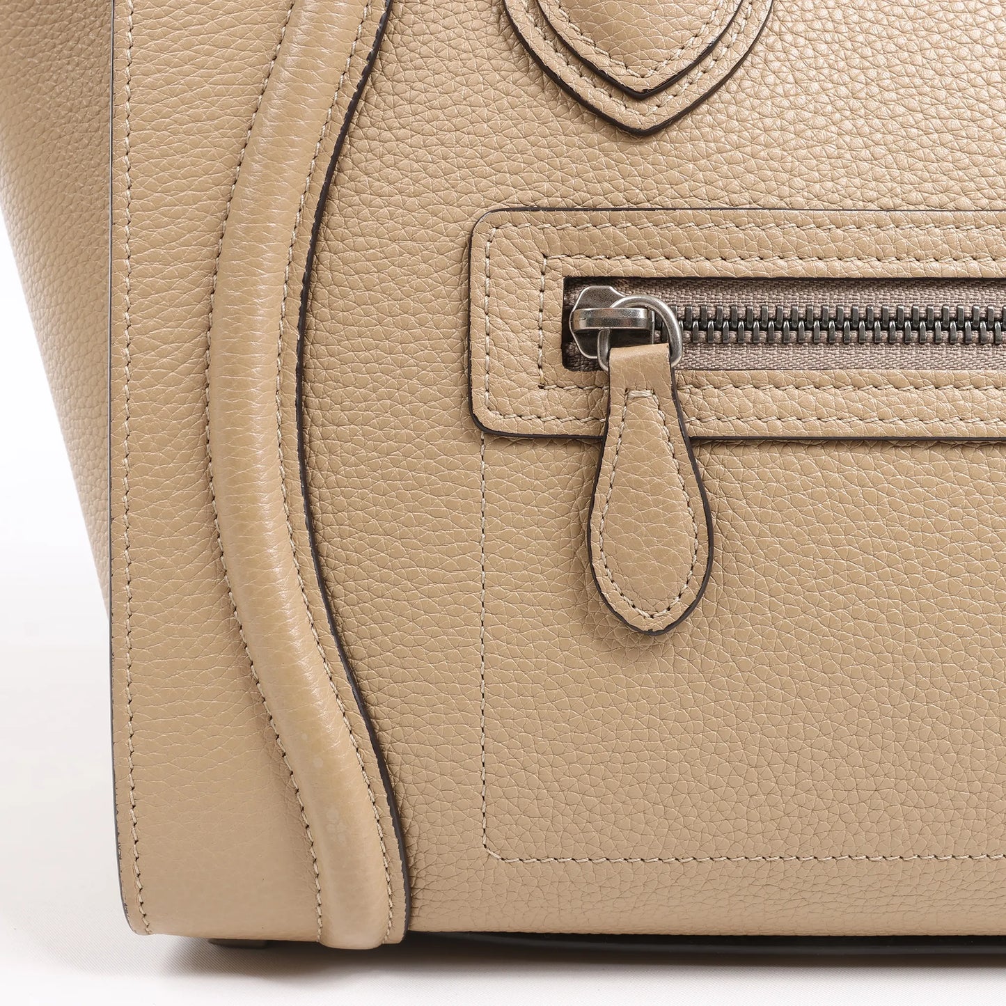 CELINE Luggage Micro Leather Handbag in Beige