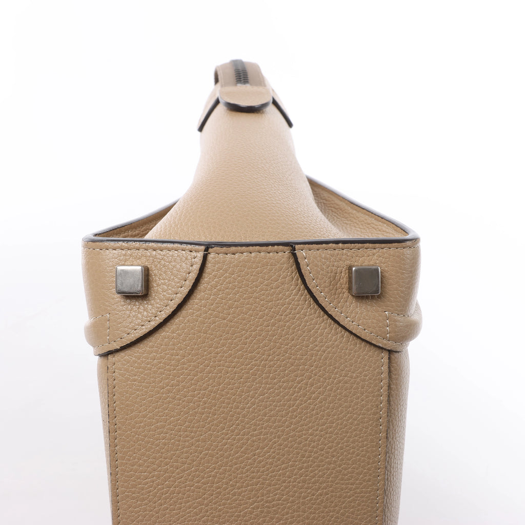 Bolso de mano Celine Luggage Micro Leather x Suede en negro y blanco