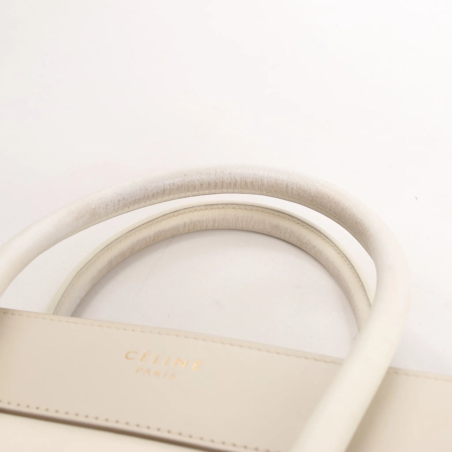 Celine Luggage Micro Lederhandtasche in Beige x Grau