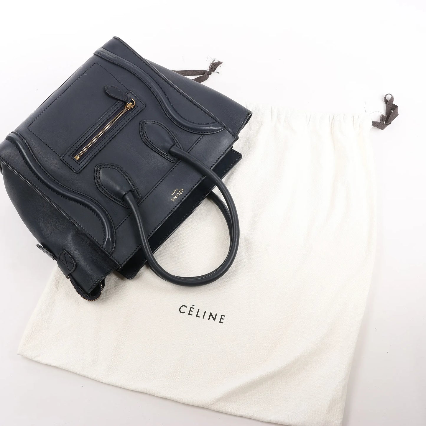 Sac à main Celine Luggage Micro en cuir bleu marine