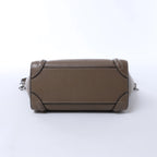 Bolso de mano CELINE Nano Luggage de piel bidireccional en color grisáceo