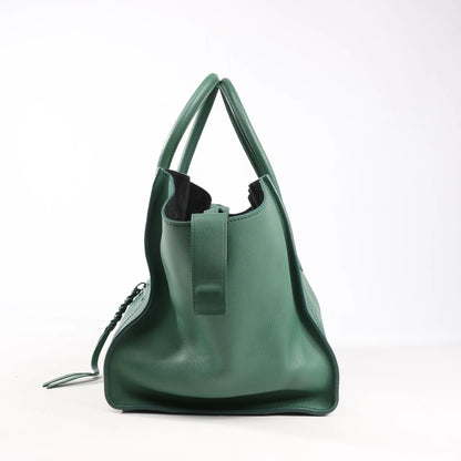 CELINE Luggage Phantom Small Leather Handbag in Green