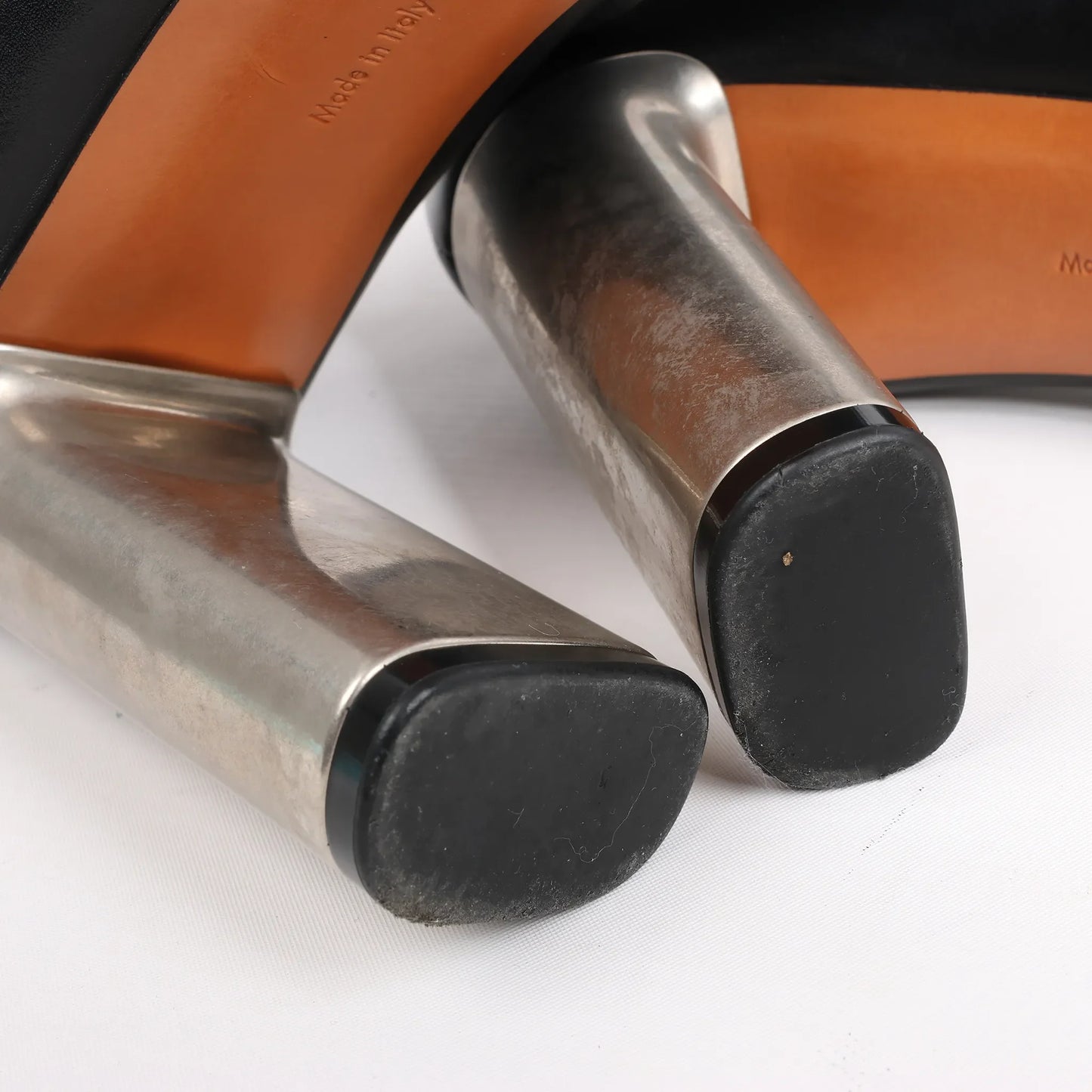 Celine Phoebe Ankle Boots aus Leder mit Metallabsatz in Schwarz, Größe 38 EU