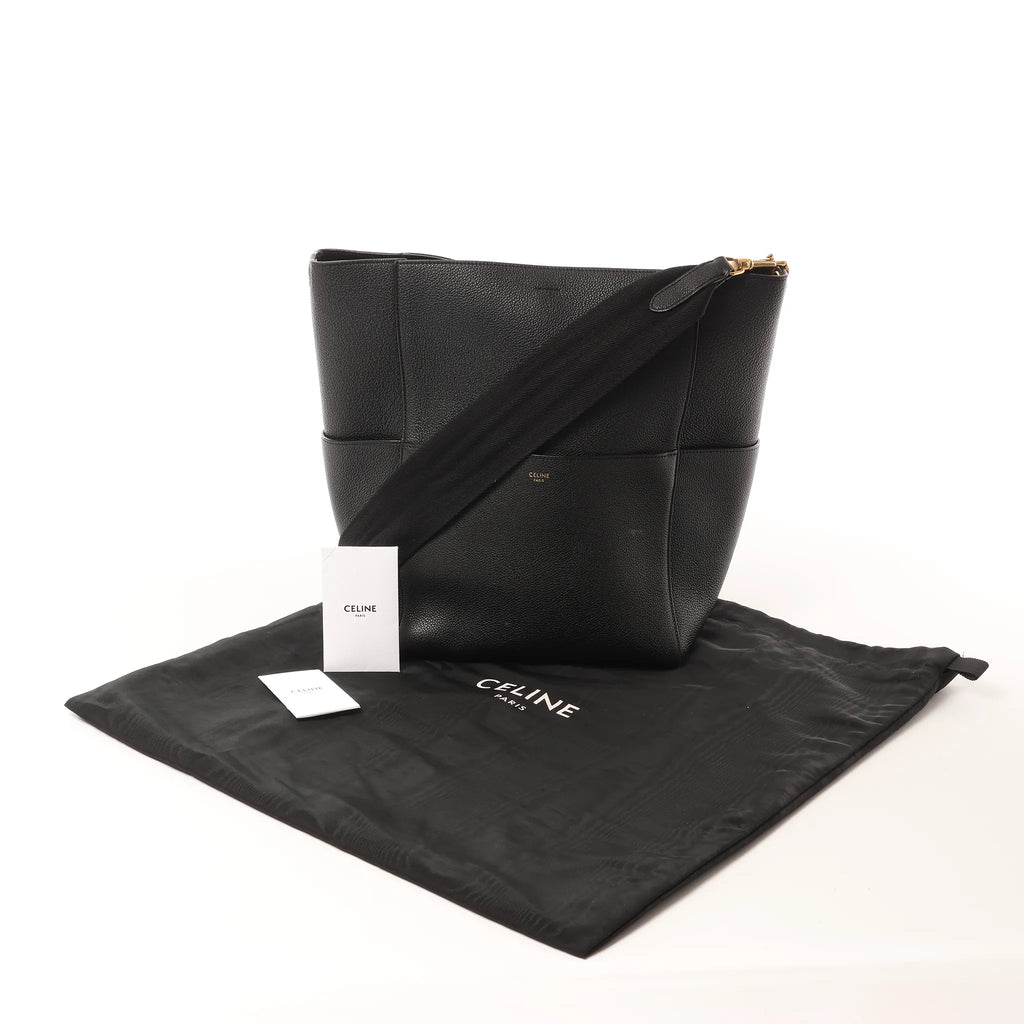 CELINE Seau Sangle Bucket Leather Shoulder Bag in Black