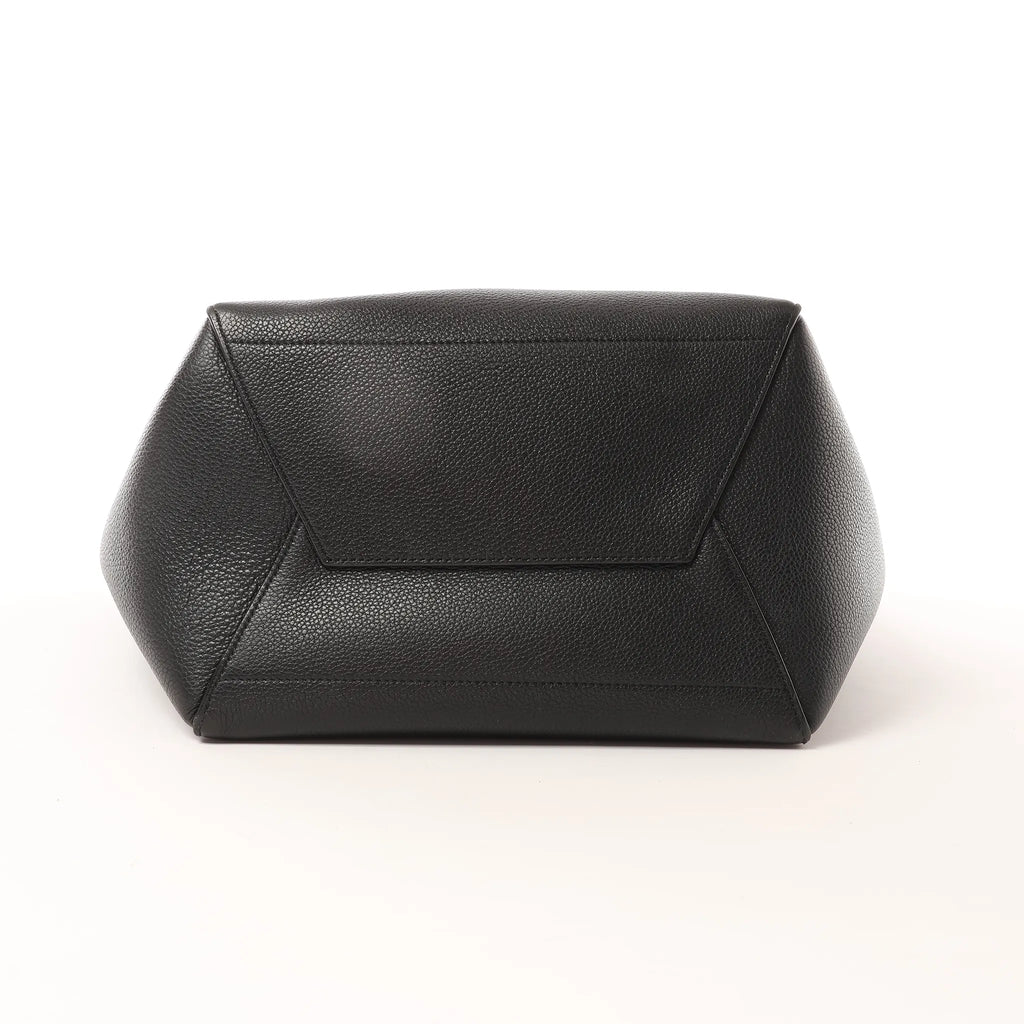 CELINE Seau Sangle Bucket Leather Shoulder Bag in Black