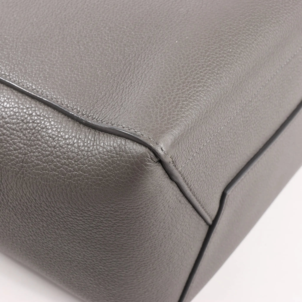 CELINE Seau Sangle Bucket Leather Shoulder Bag in Gray
