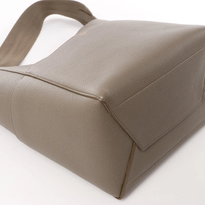 CELINE Seau Sangle Bucket Leather Shoulder Bag in Greige
