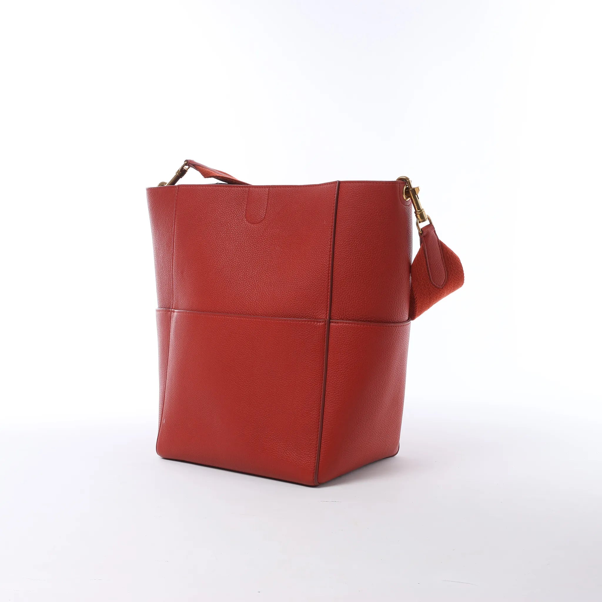 CELINE Seau Sangle Bucket Leather Shoulder Bag in Red