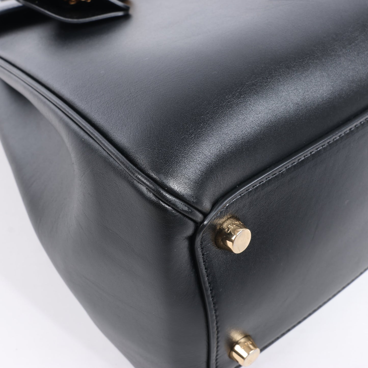 Celine Sac 16 Smooth Leather Medium 2Way Handbag in Black