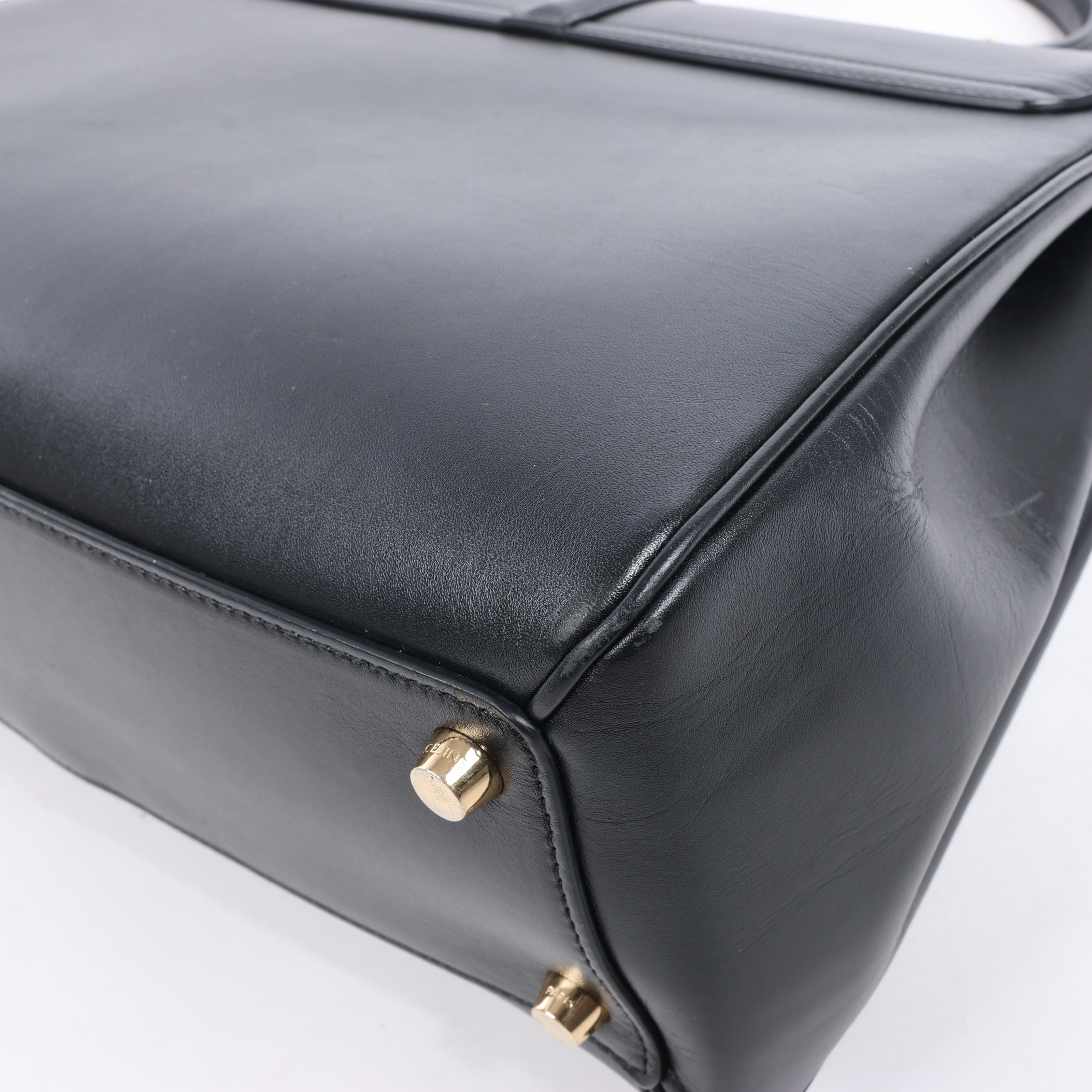 Celine Sac 16 Smooth Leather Medium 2Way Handbag in Black