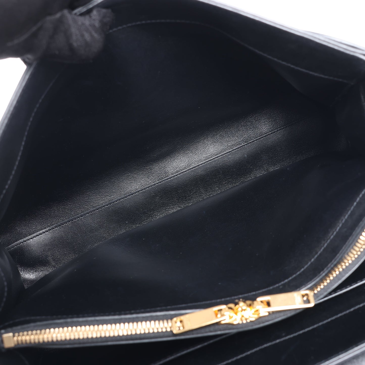 Celine Sac 16 Smooth Leather Medium 2Way Handbag in Black