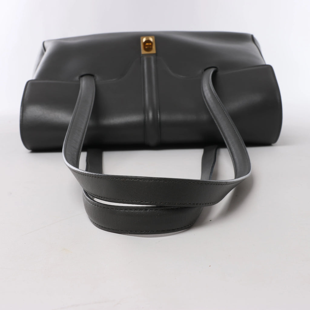 Celine Sac 16 Medium Leather Shoulder bag in Gray