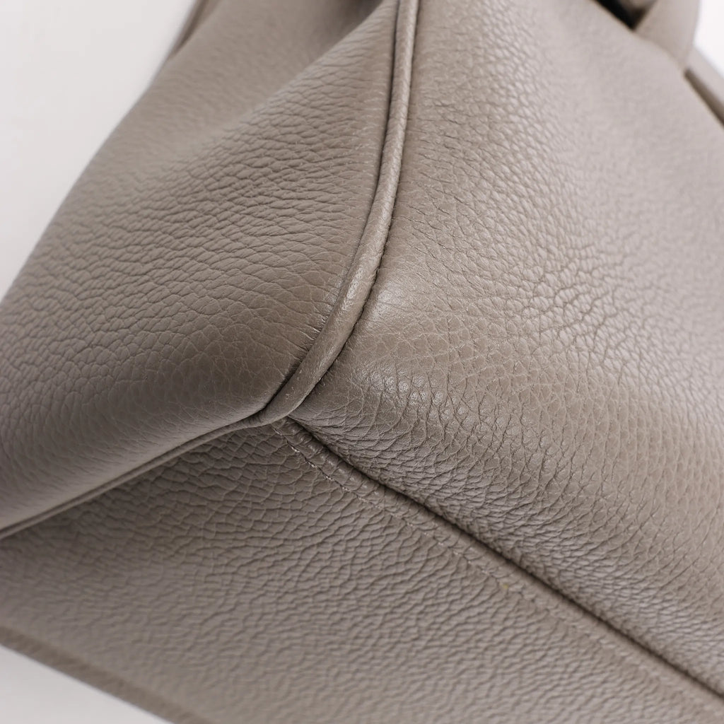 Celine Sac 16 Medium Grained Leather Shoulder Bag in Gray