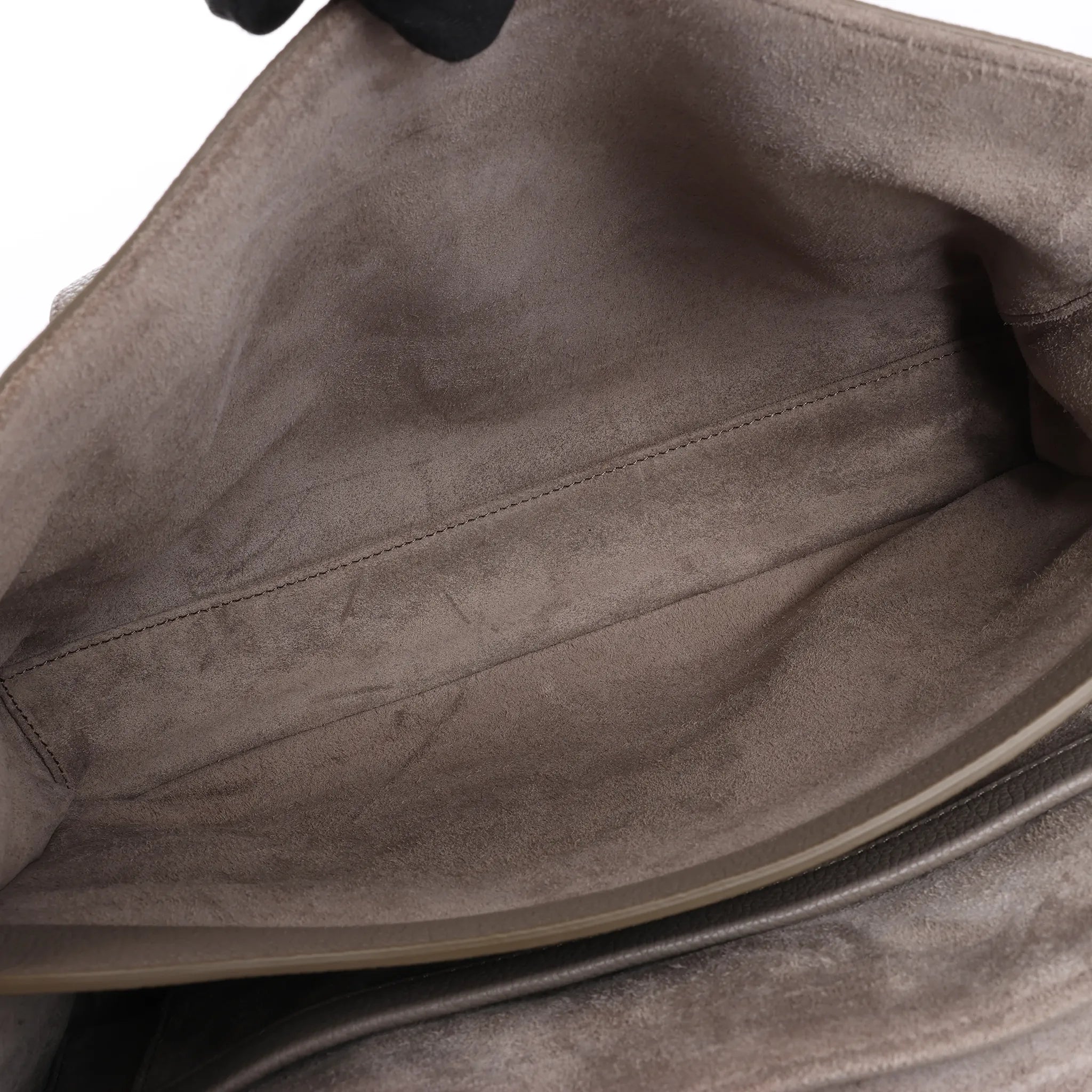 Celine Sac 16 Medium Grained Leather Shoulder Bag in Gray