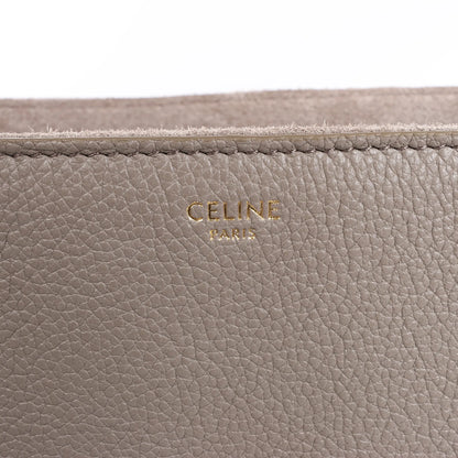 Celine Sac 16 Mittelgroße Handtasche aus genarbtem Leder in Grau