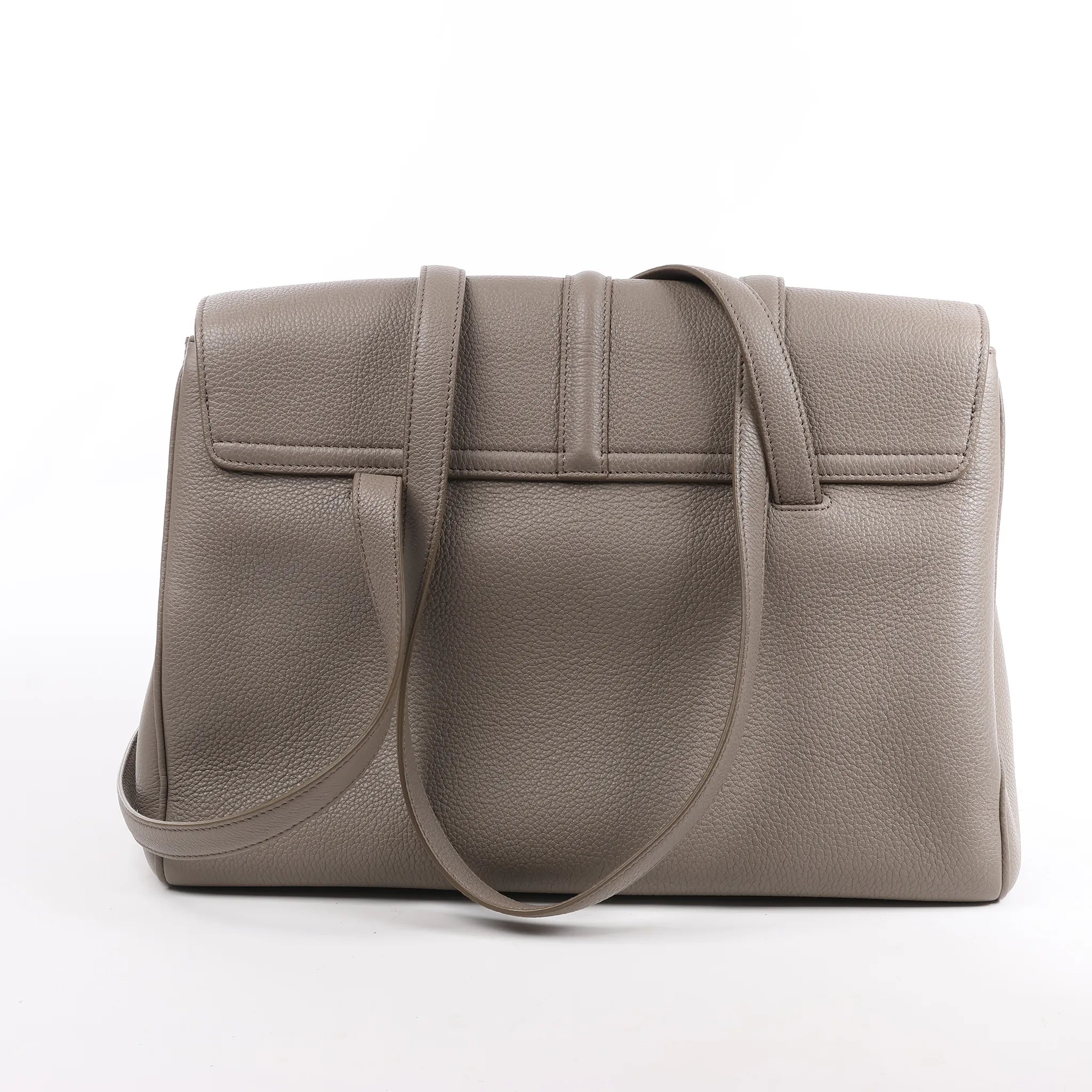 Celine Sac 16 Medium Grained Leather Shoulder Bag in Gray