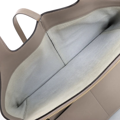 Sac à bandoulière en cuir à trois volets Celine en grège