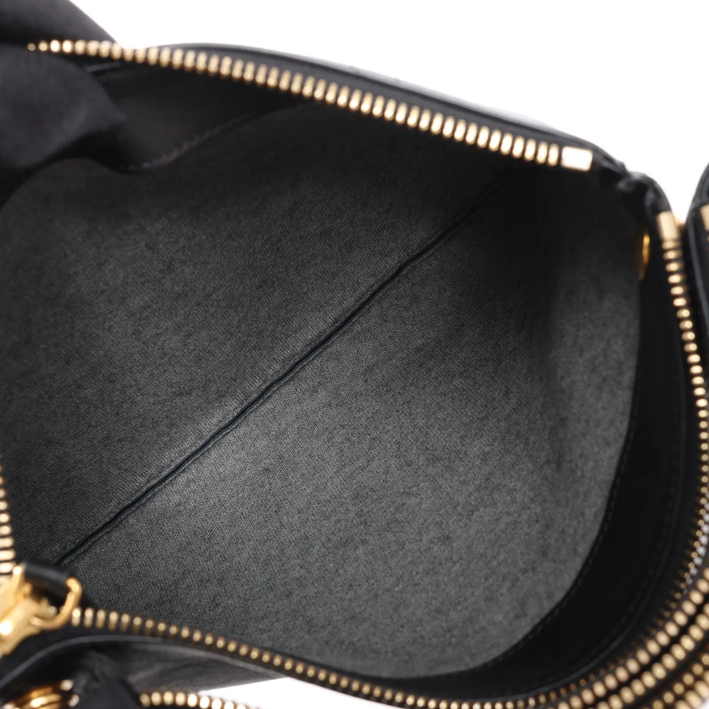Celine Trio Large Leather Crossbody bag in Black