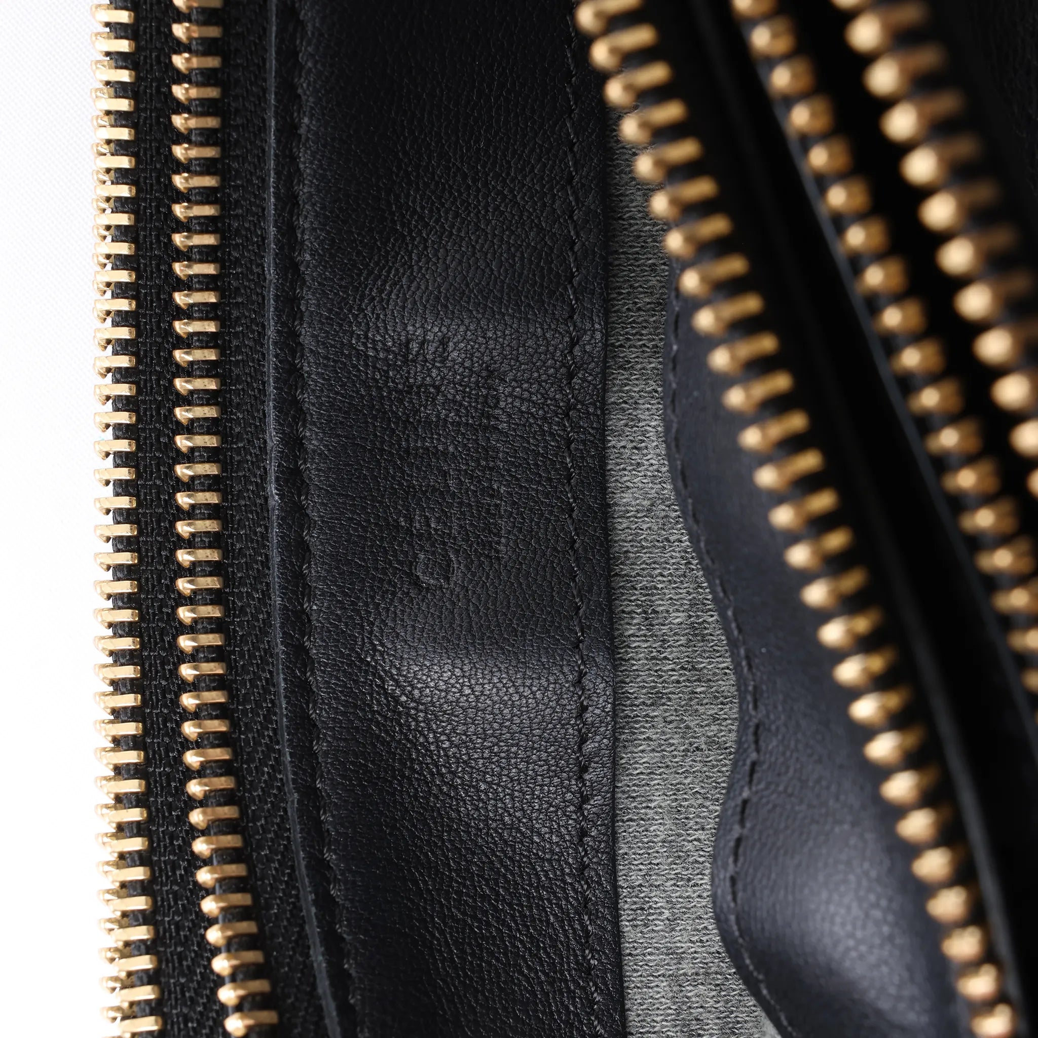 Celine Trio Large Leather Crossbody bag in Black