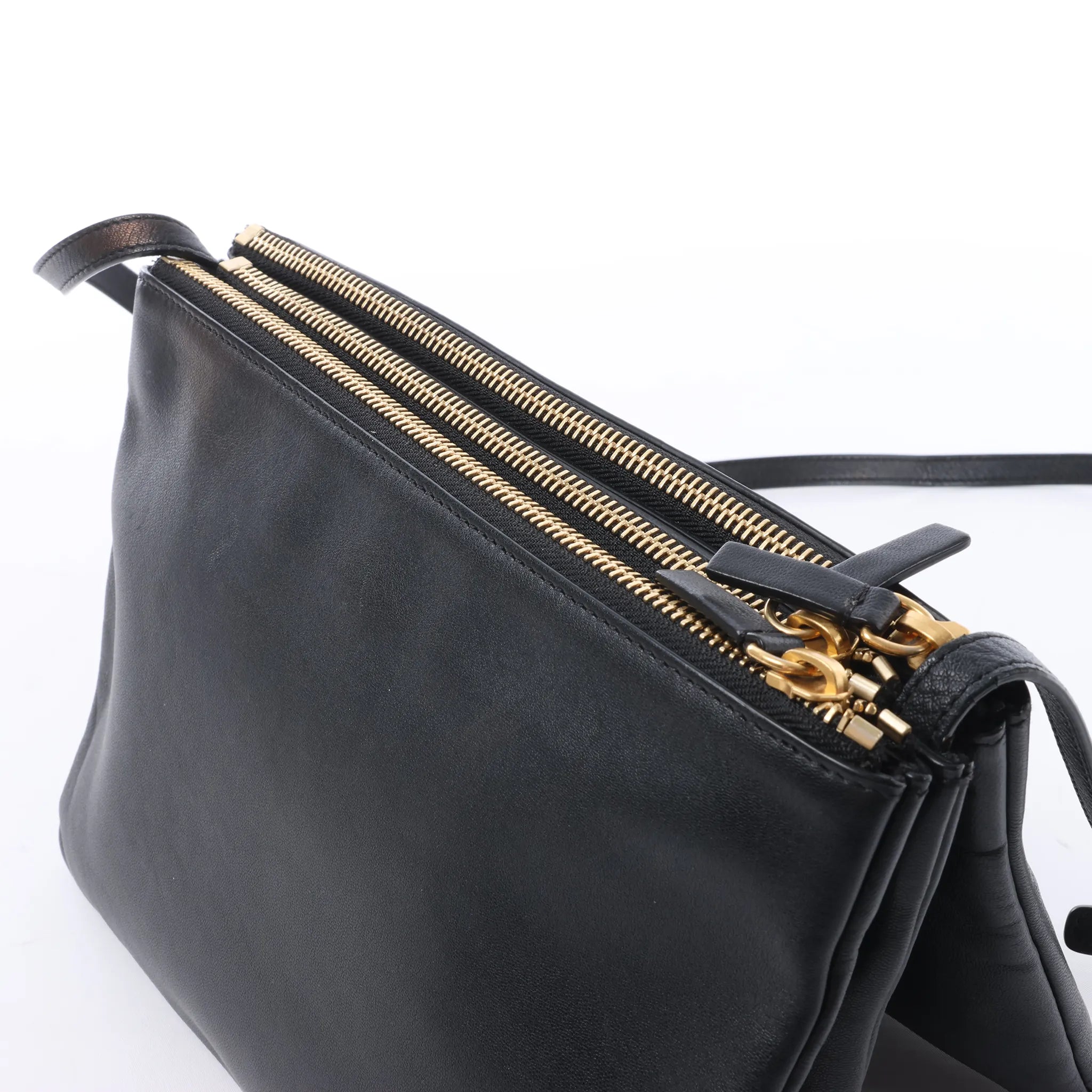 Celine Trio Large Leather Crossbody bag in Black