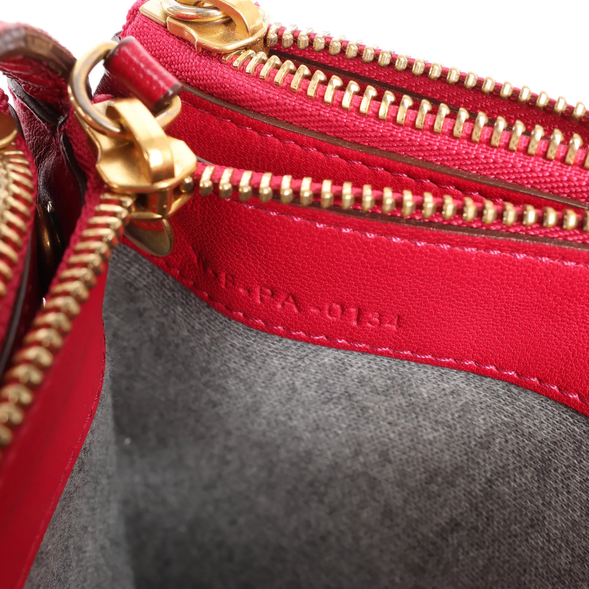 Celine Trio Large Leather Crossbody bag in Pink