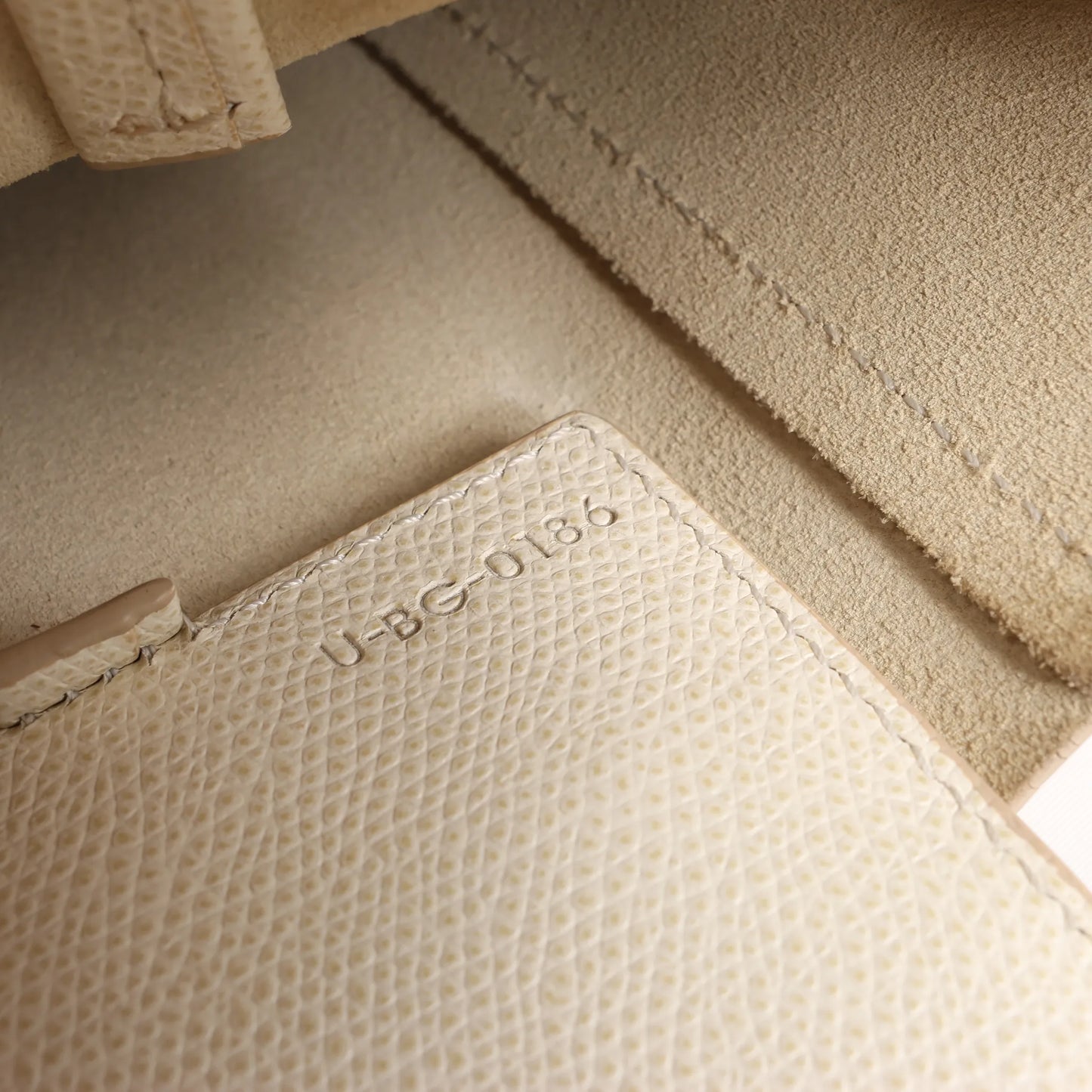 Celine Vertical Cabas Phantom Small Leather 2Way Shoulder Bag in White