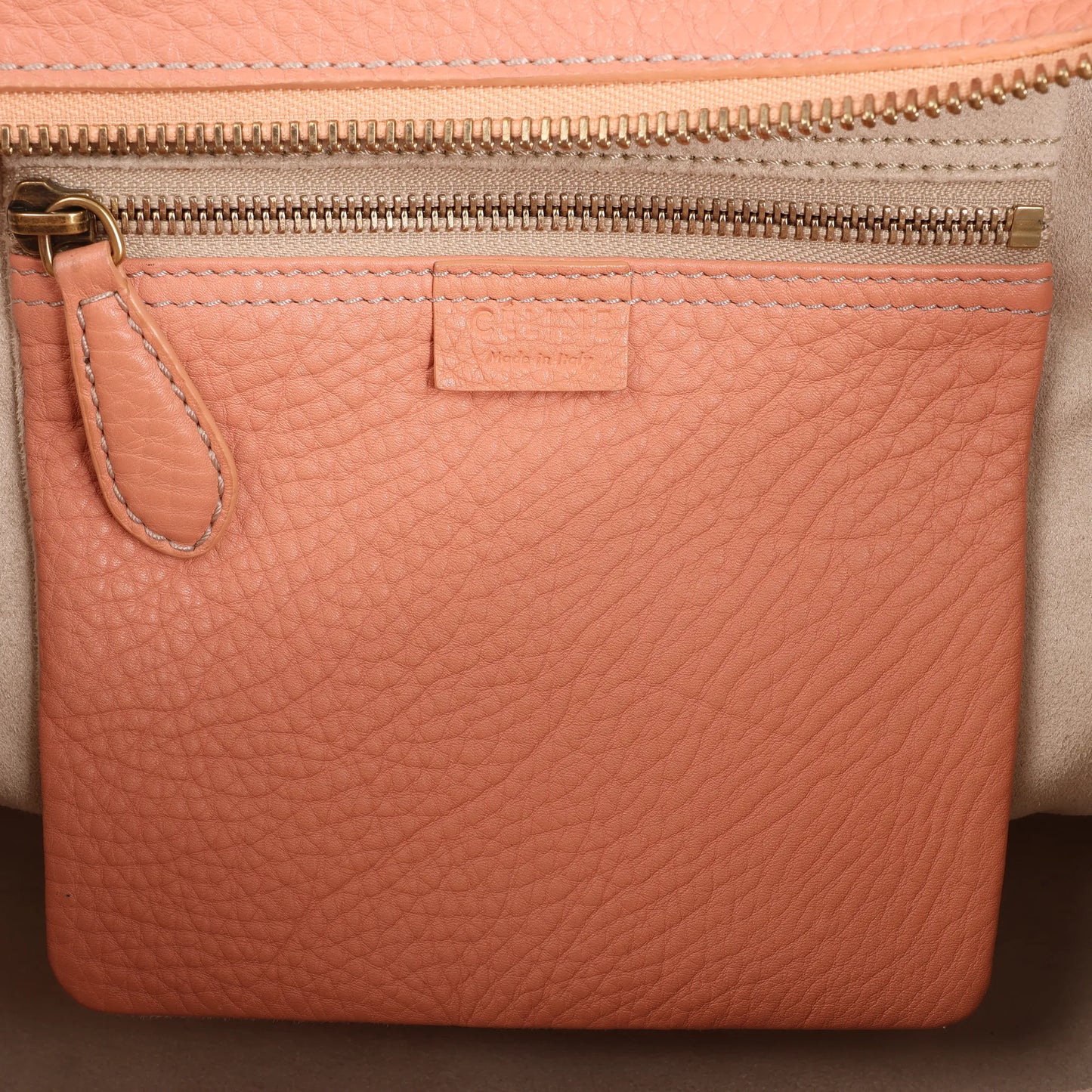 CELINE Luggage Micro Handtasche aus Leder in Rosa