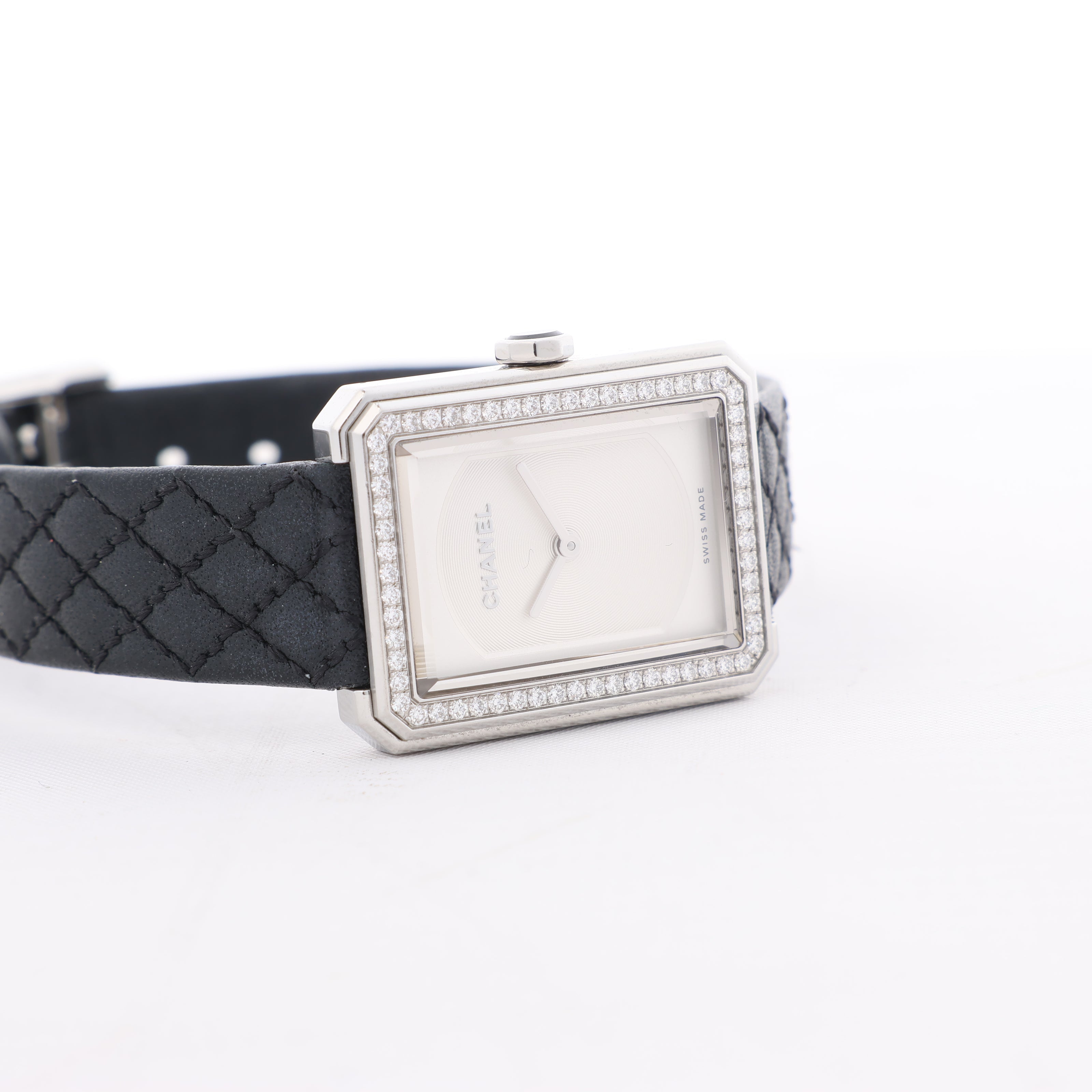 Reloj Chanel Boyfriend H6955 KTF95332 de acero inoxidable y cuero QZ con esfera plateada