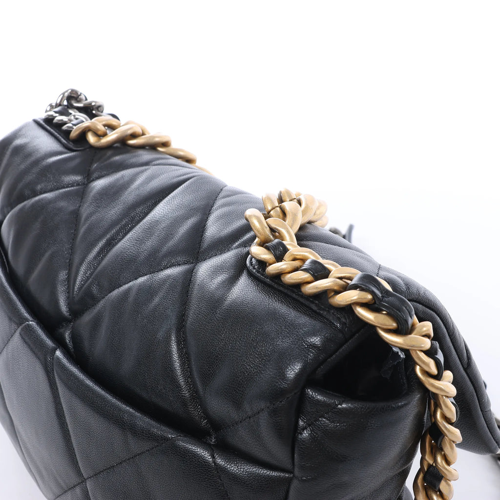 Chanel Chanel 19 Large Leather Chain Shoulder Bag in Black 30157954