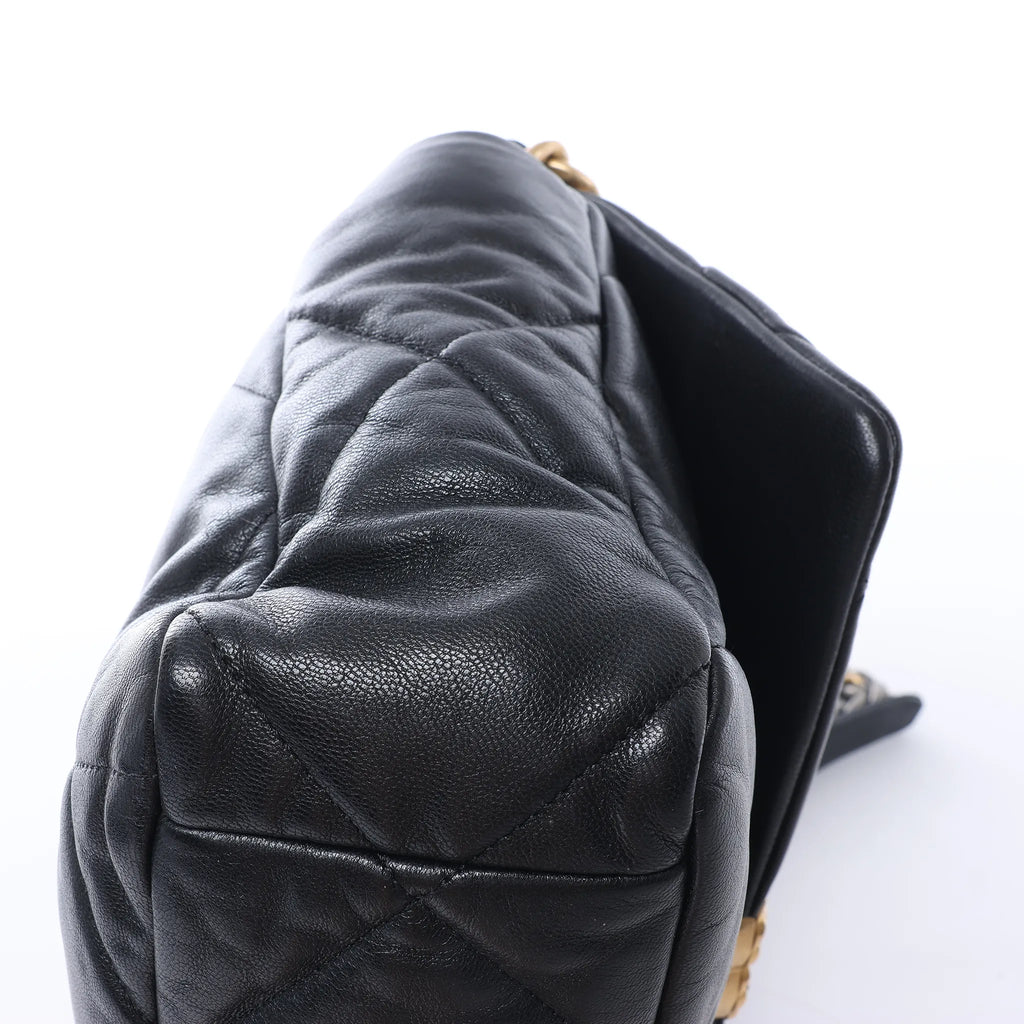 Chanel Chanel 19 Large Leather Chain Shoulder Bag in Black 30157954
