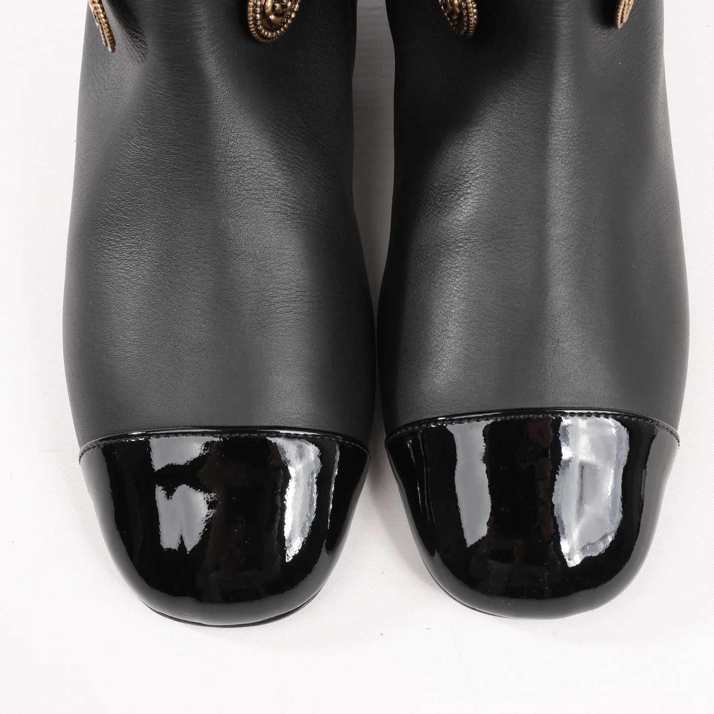 Chanel Coco Mark Camelia 17A Leather Ankle Boots in Black G32929, Size 36 EU