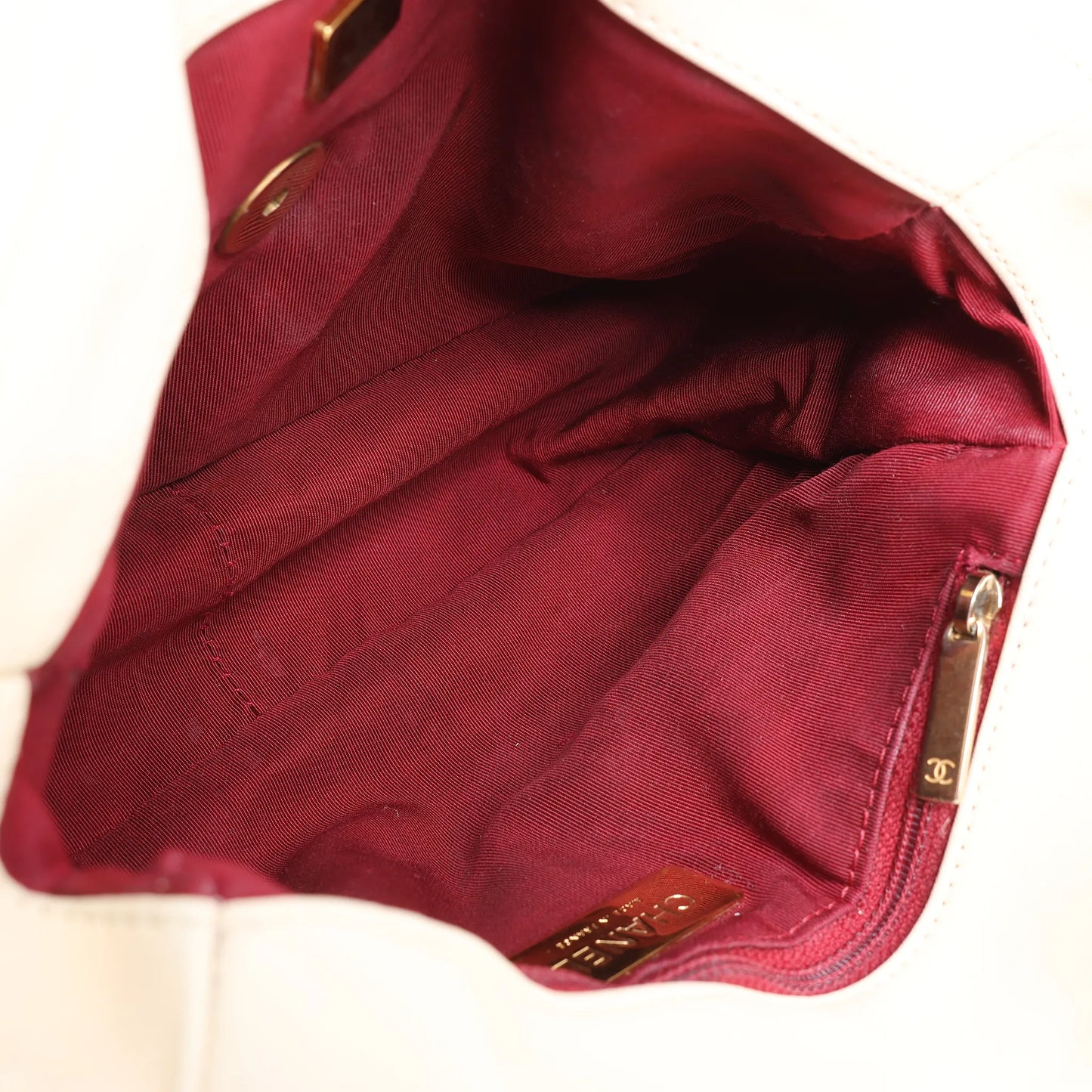 Chanel Chanel 19 Leather Quilted Chain 2Way Handbag in Ecru