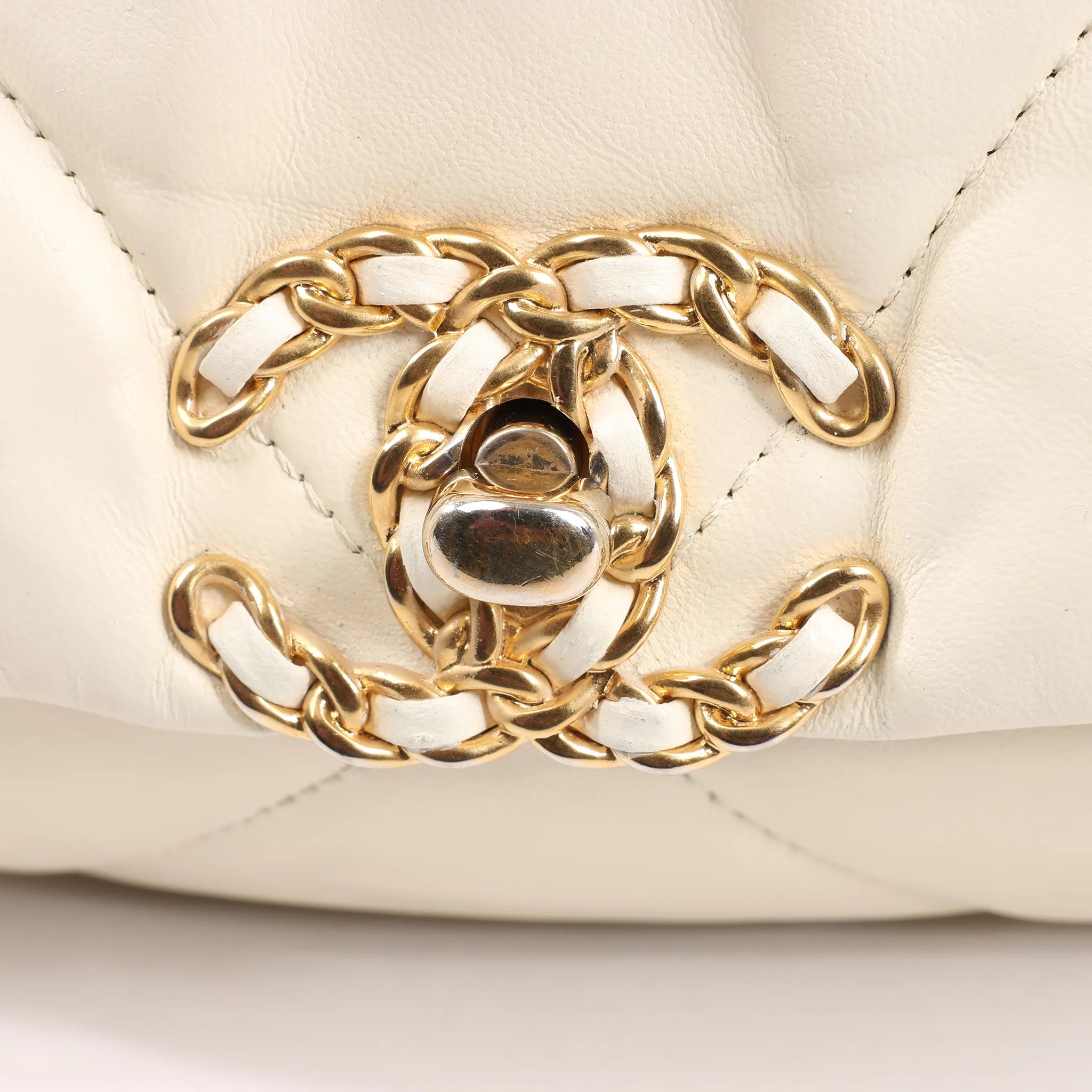 Chanel Chanel 19 Leather Quilted Chain 2Way Handbag in Ecru