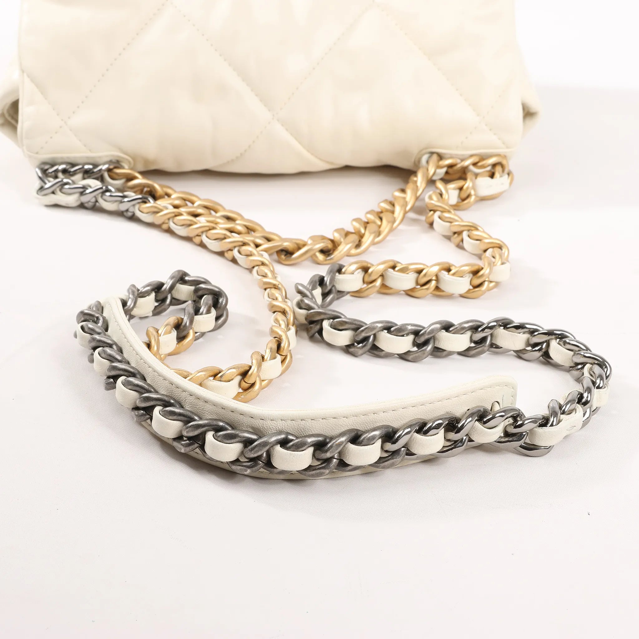 Chanel Chanel 19 Leather Quilted Chain 2Way Handbag in Ecru