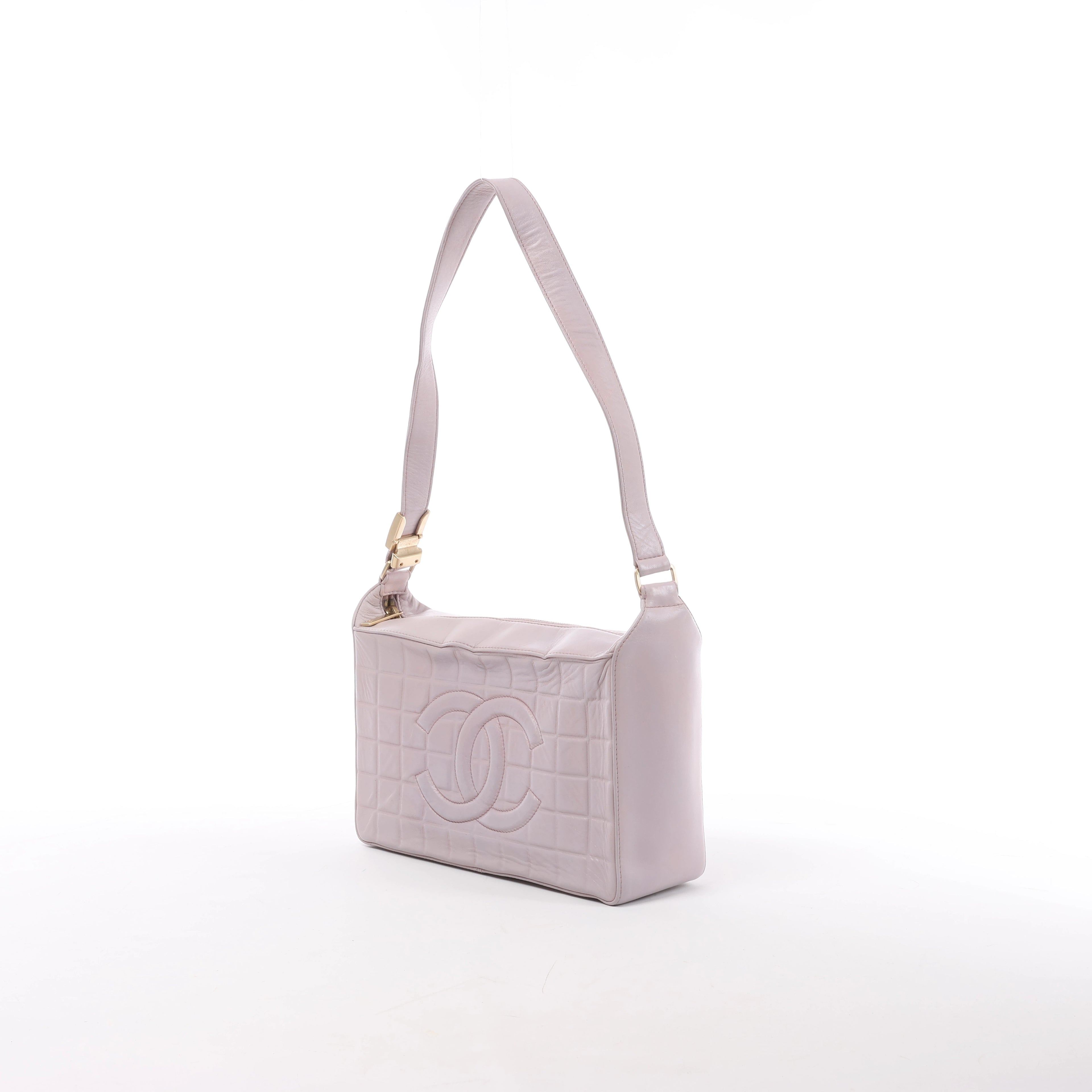 Bolso de hombro Chanel Chevron de piel en beige 1881694