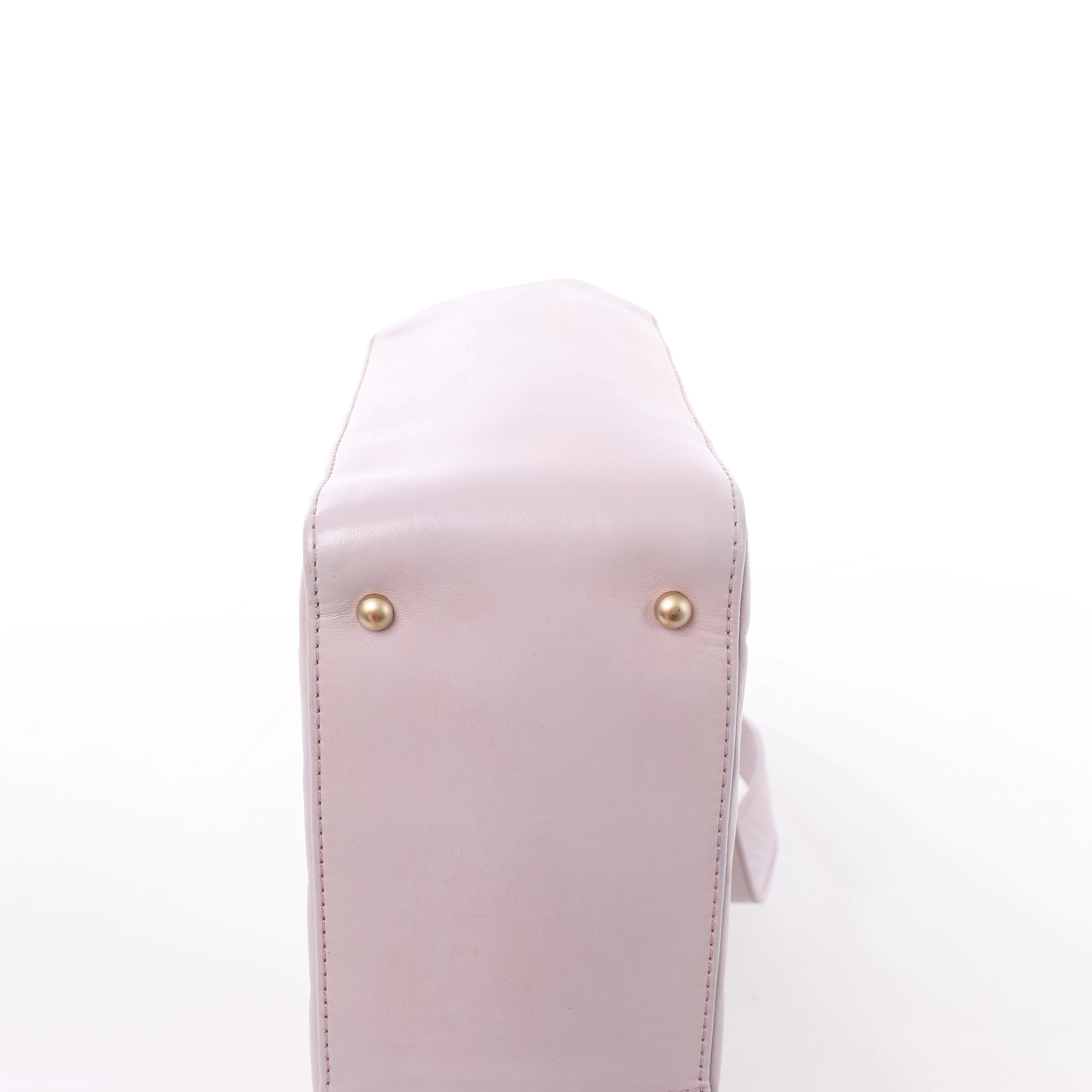 Bolso de hombro Chanel Chevron de piel en beige 1881694