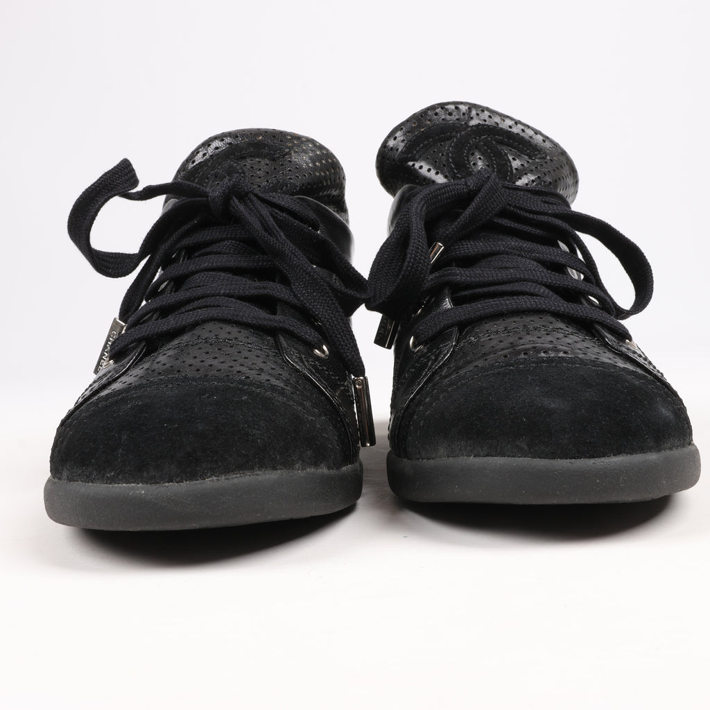 CHANEL Coco Mark 11P Suede x Leather Sneakers 37 in Black G25313