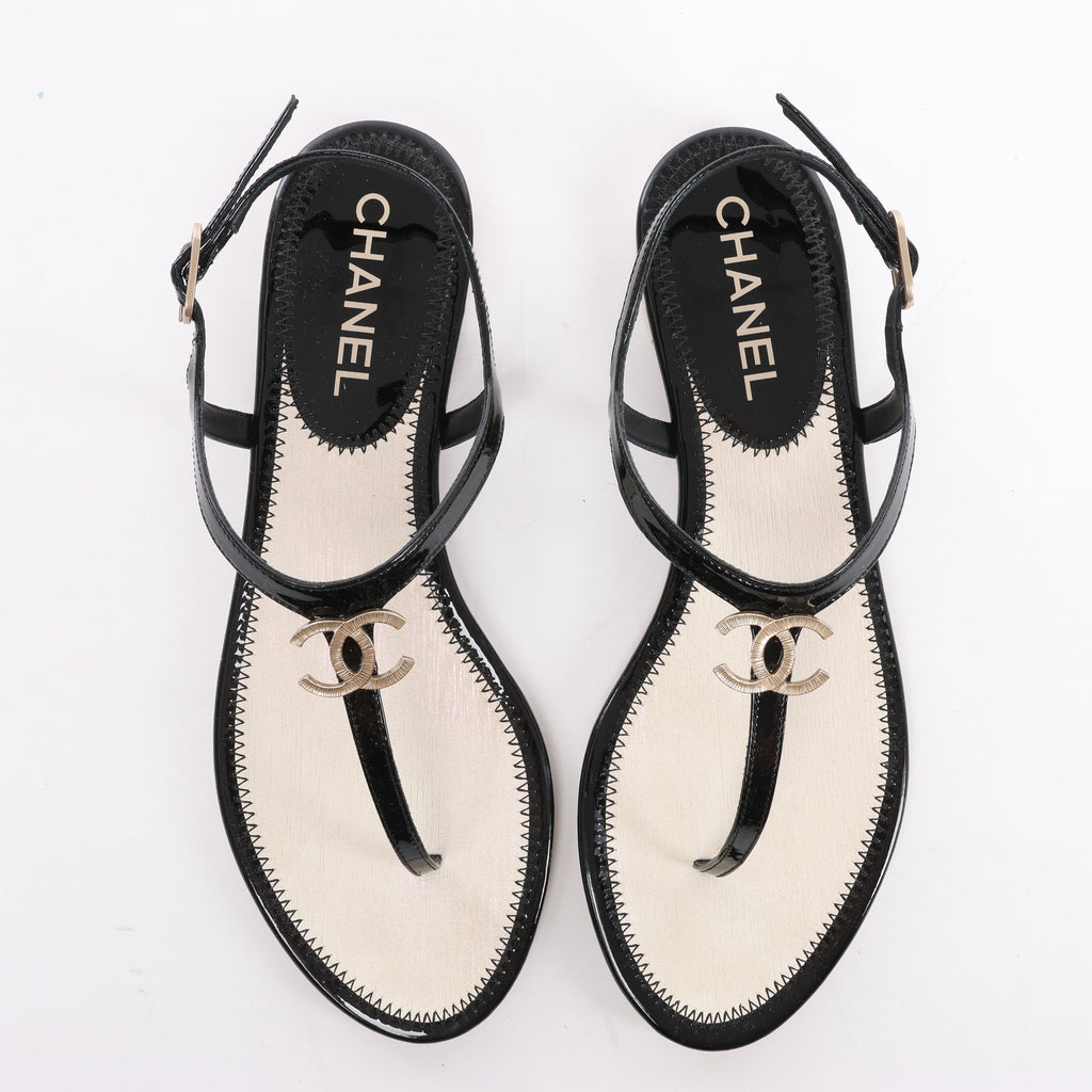 Sandalias de piel Coco Mark de CHANEL en color negro, talla 38 EU