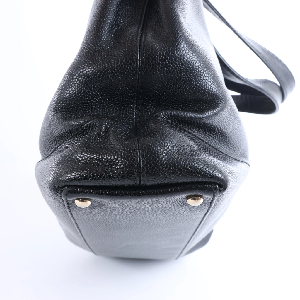 Chanel Coco Mark Line Caviar Leather Shoulder Bag in Black