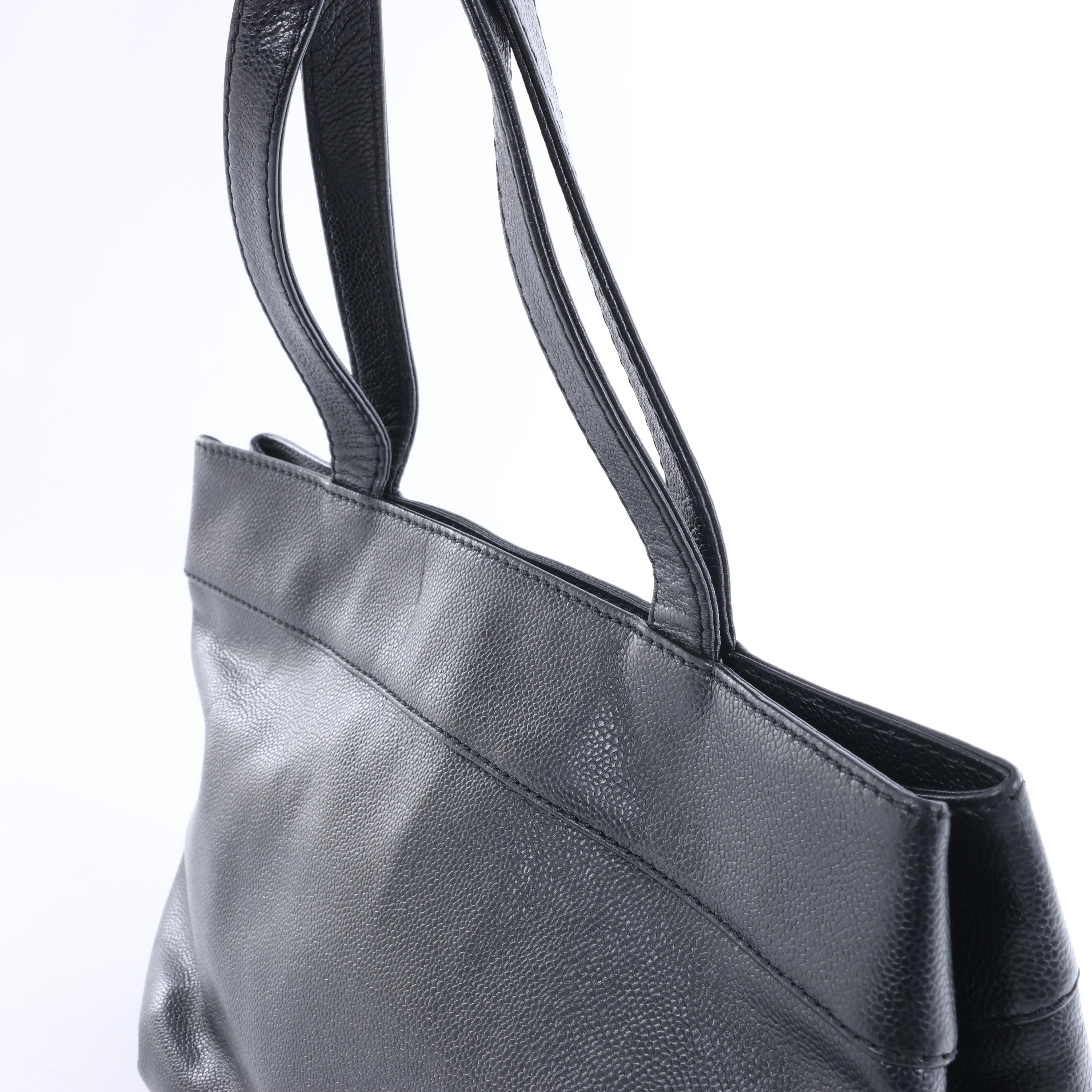 Chanel Coco Mark Line Caviar Leather Shoulder Bag in Black