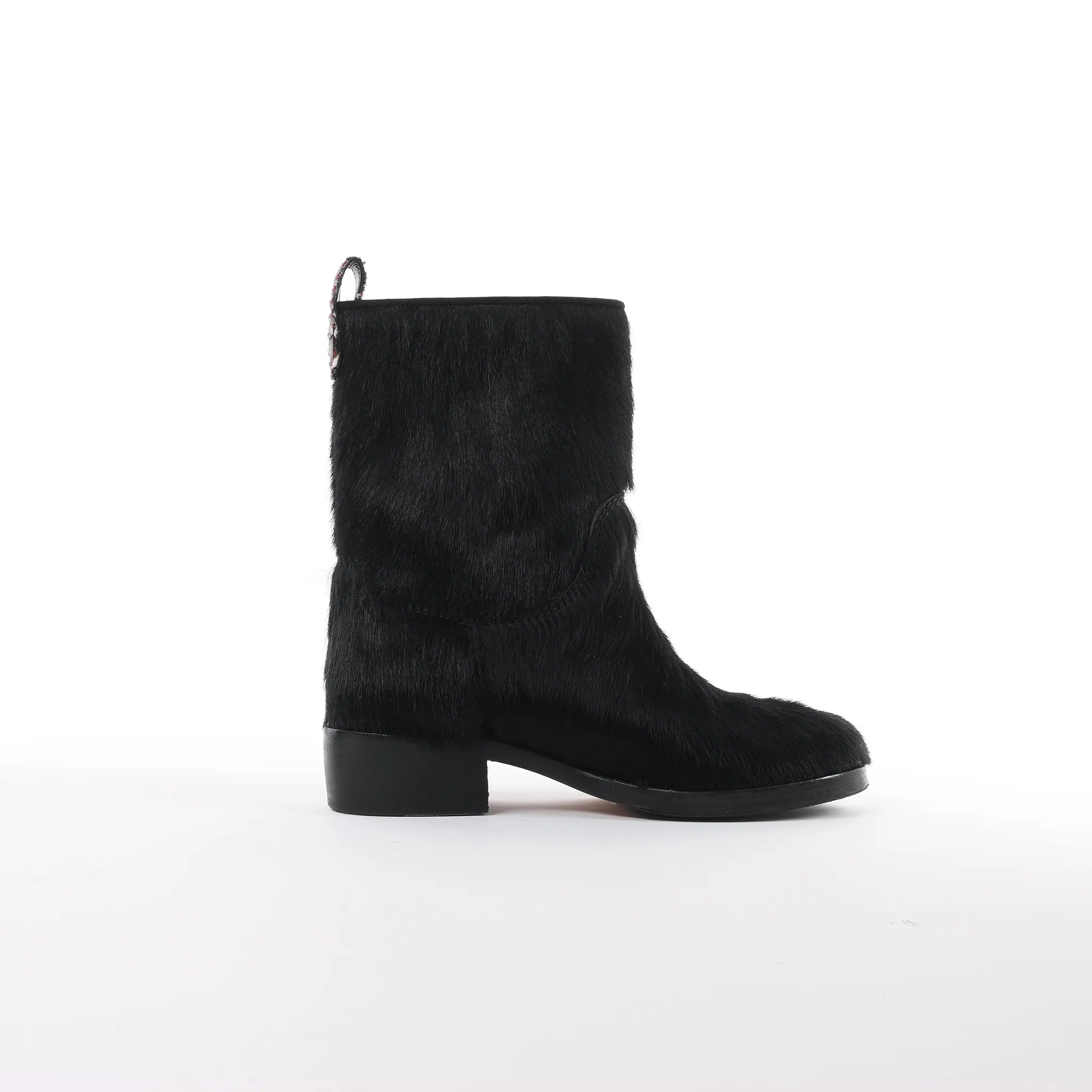 Chanel Coco Mark Cowhide Ankle Boots in Black G30120, Size 39C EU