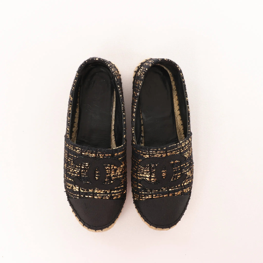 Chanel Metallic Tweed Grosgrain CC Espadrilles in Black x Gold G29762, Size 37 EU