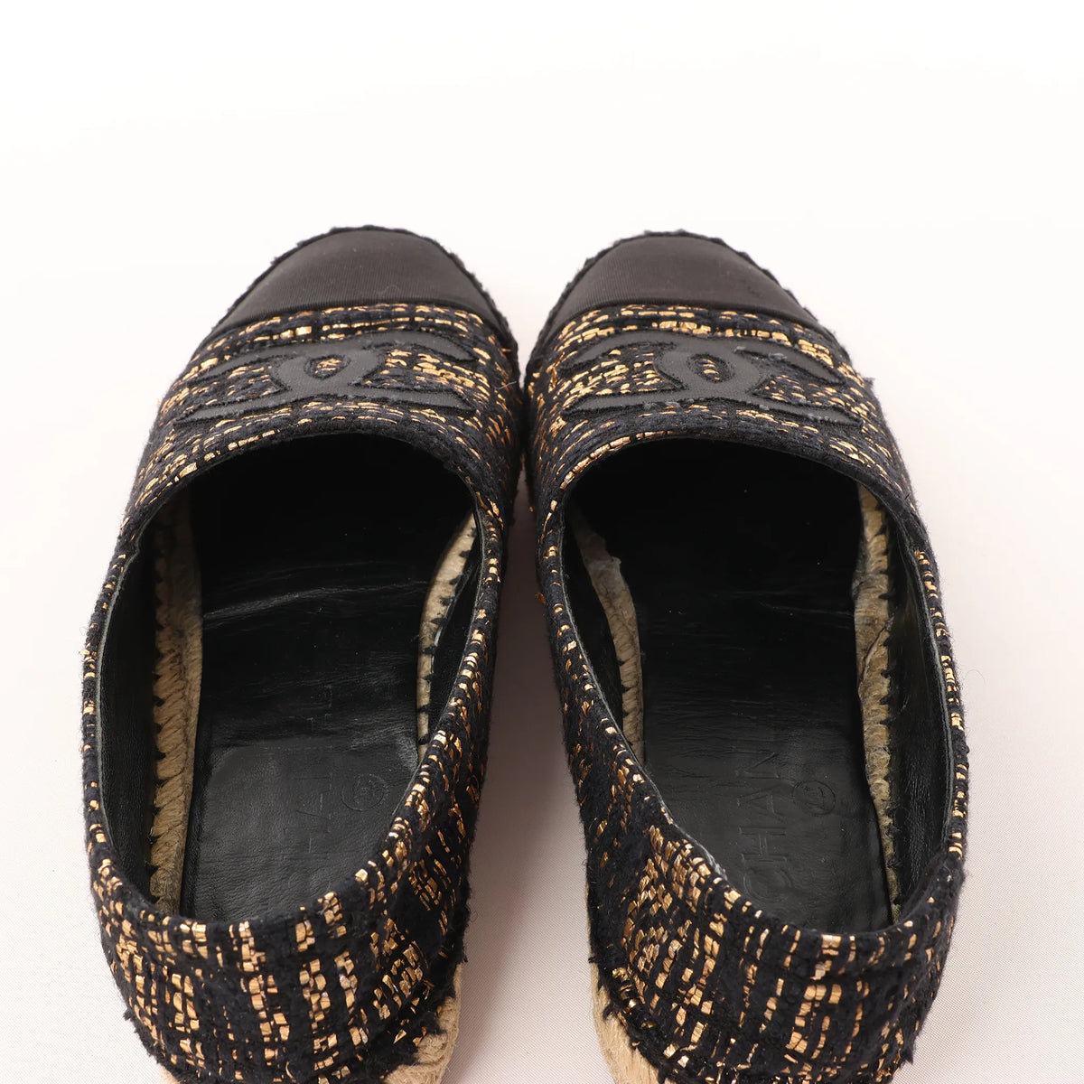Chanel Metallic Tweed Grosgrain CC Espadrilles in Black x Gold G29762, Size 37 EU