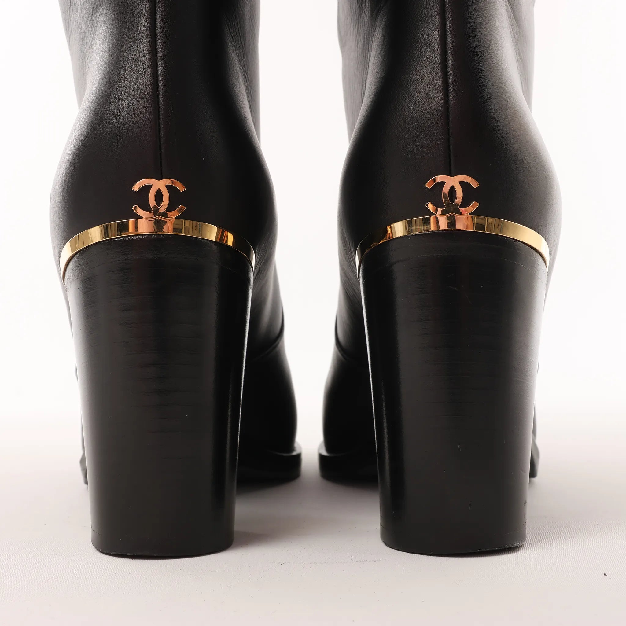 Chanel Coco Mark Leather Boots in Black x Gold G28737, Size 37C EU
