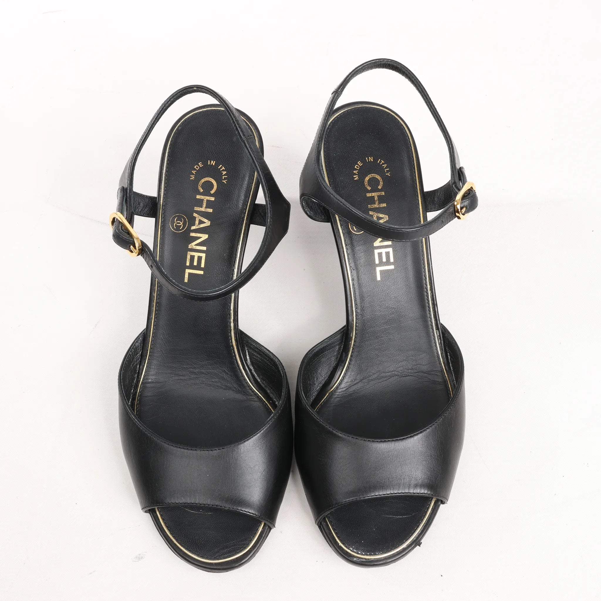 CHANEL Coco Mark Leather Sandals in Black, Size 38 EU