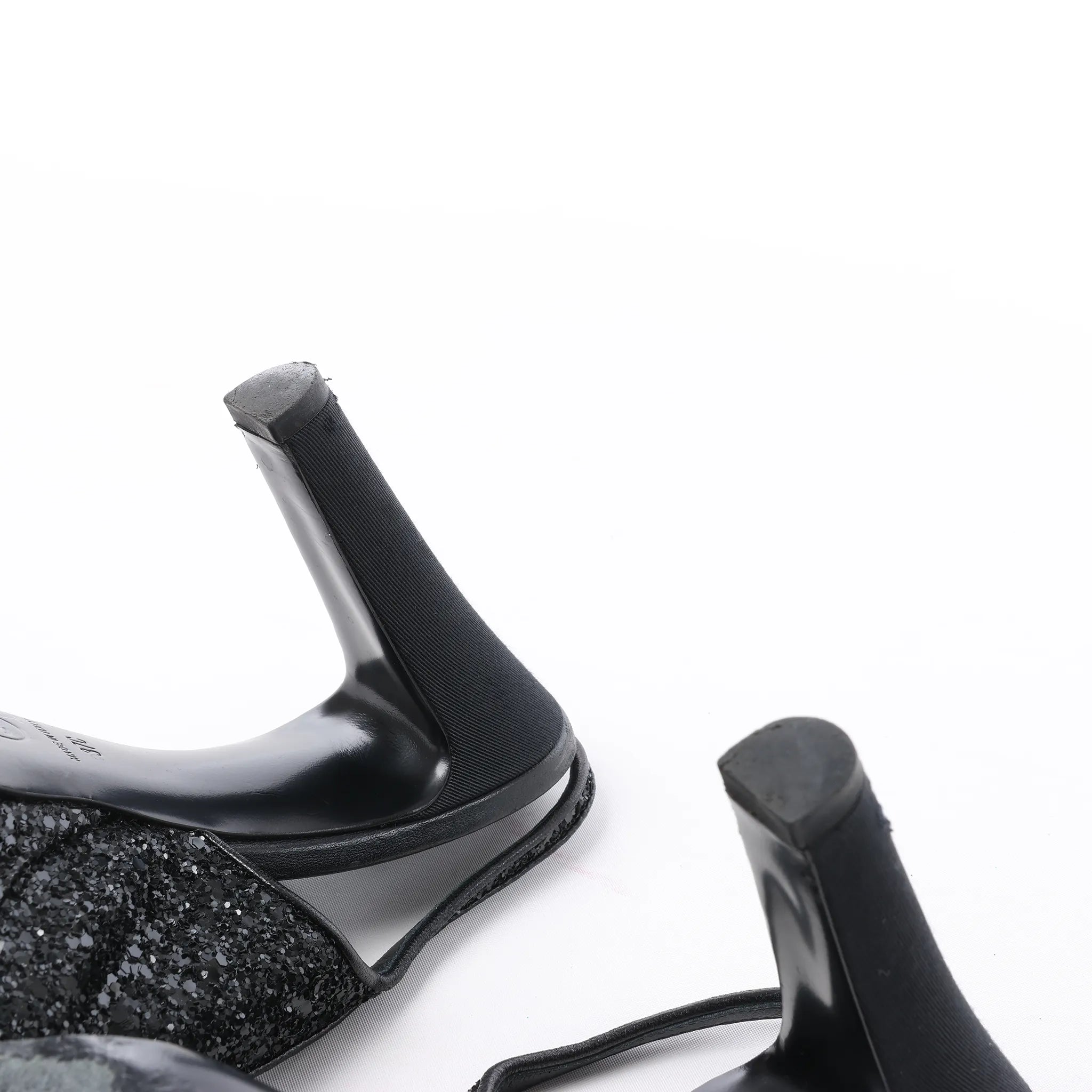 Chanel Coco Mark Leather x Glitter Heels in Black G37586, Size EU 37 C